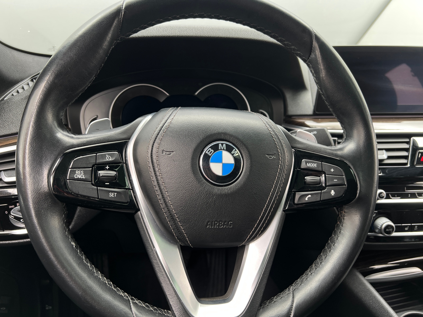 Thumbnail: 2018 BMW 5 Series - 4