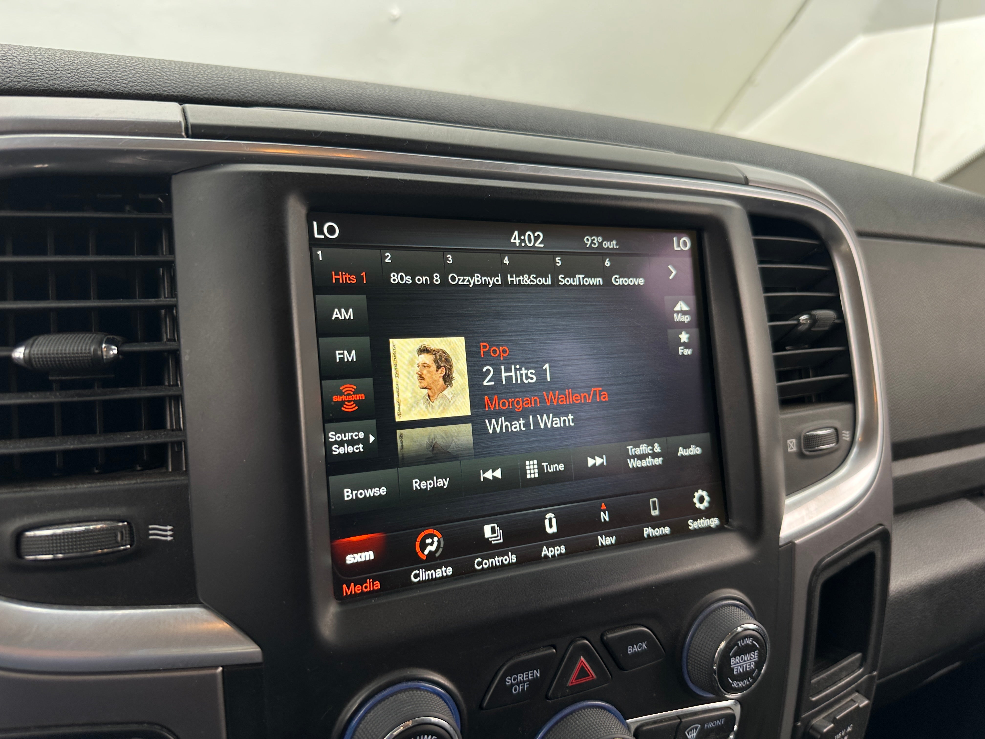 Thumbnail: 2023 RAM 1500 Classic - 4