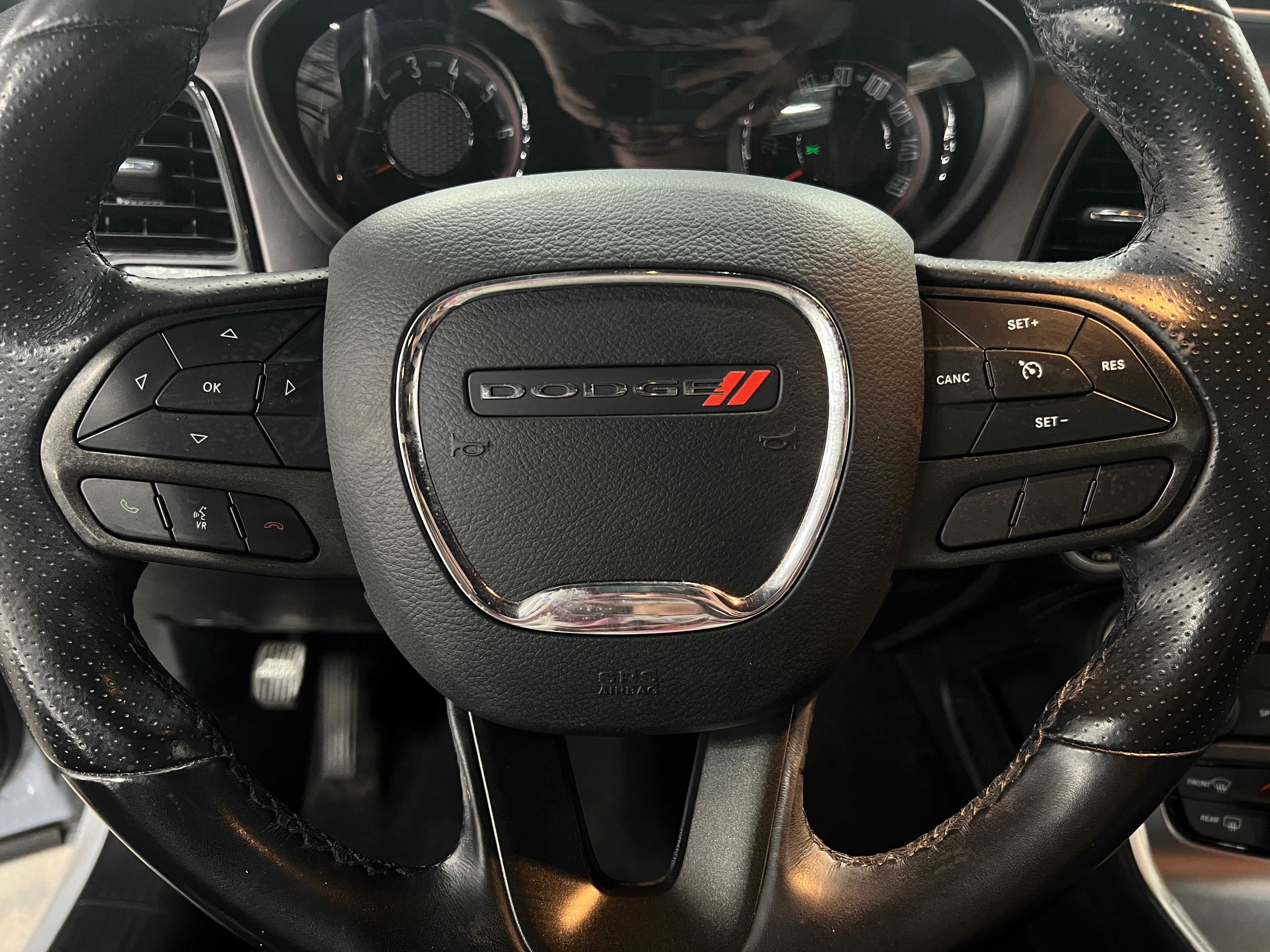 Thumbnail: 2021 Dodge Challenger - 4