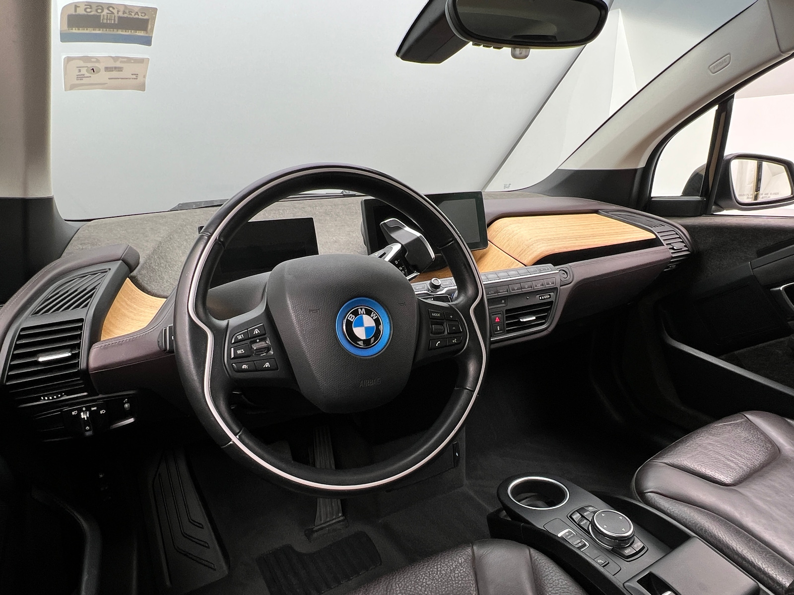 Thumbnail: 2015 BMW i3 - 2