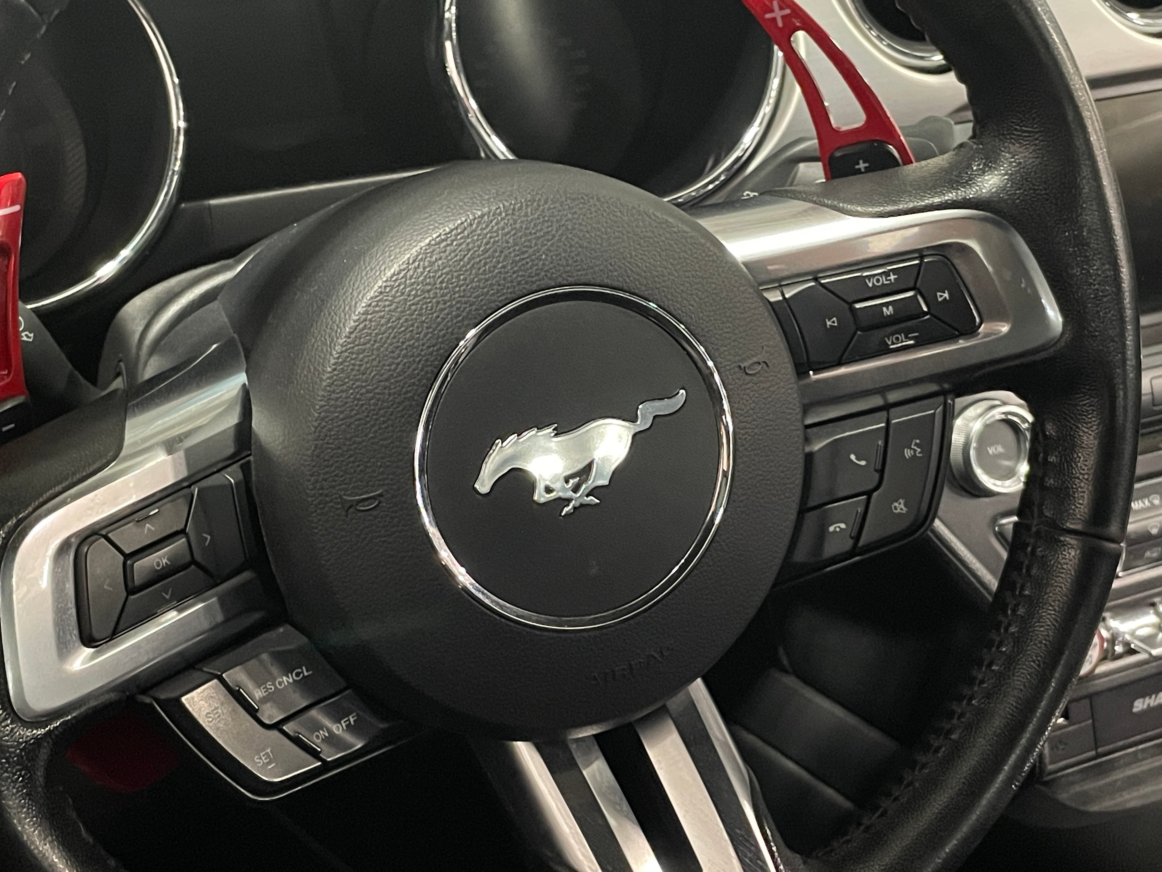 Thumbnail: 2017 Ford Mustang - 5