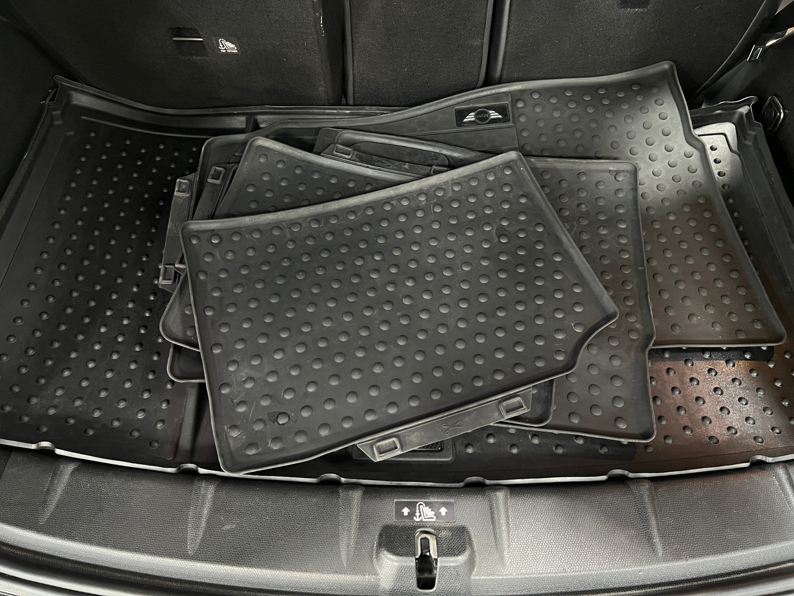 Thumbnail: 2016 MINI Cooper Countryman - 6