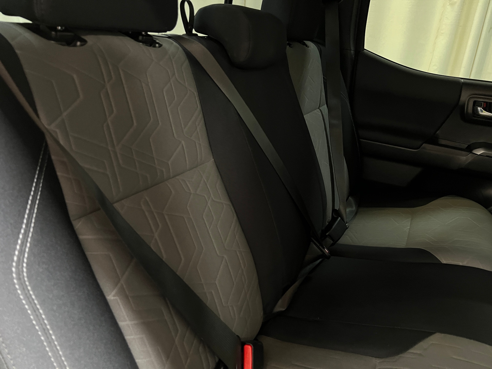 Thumbnail: 2022 Toyota Tacoma - 6