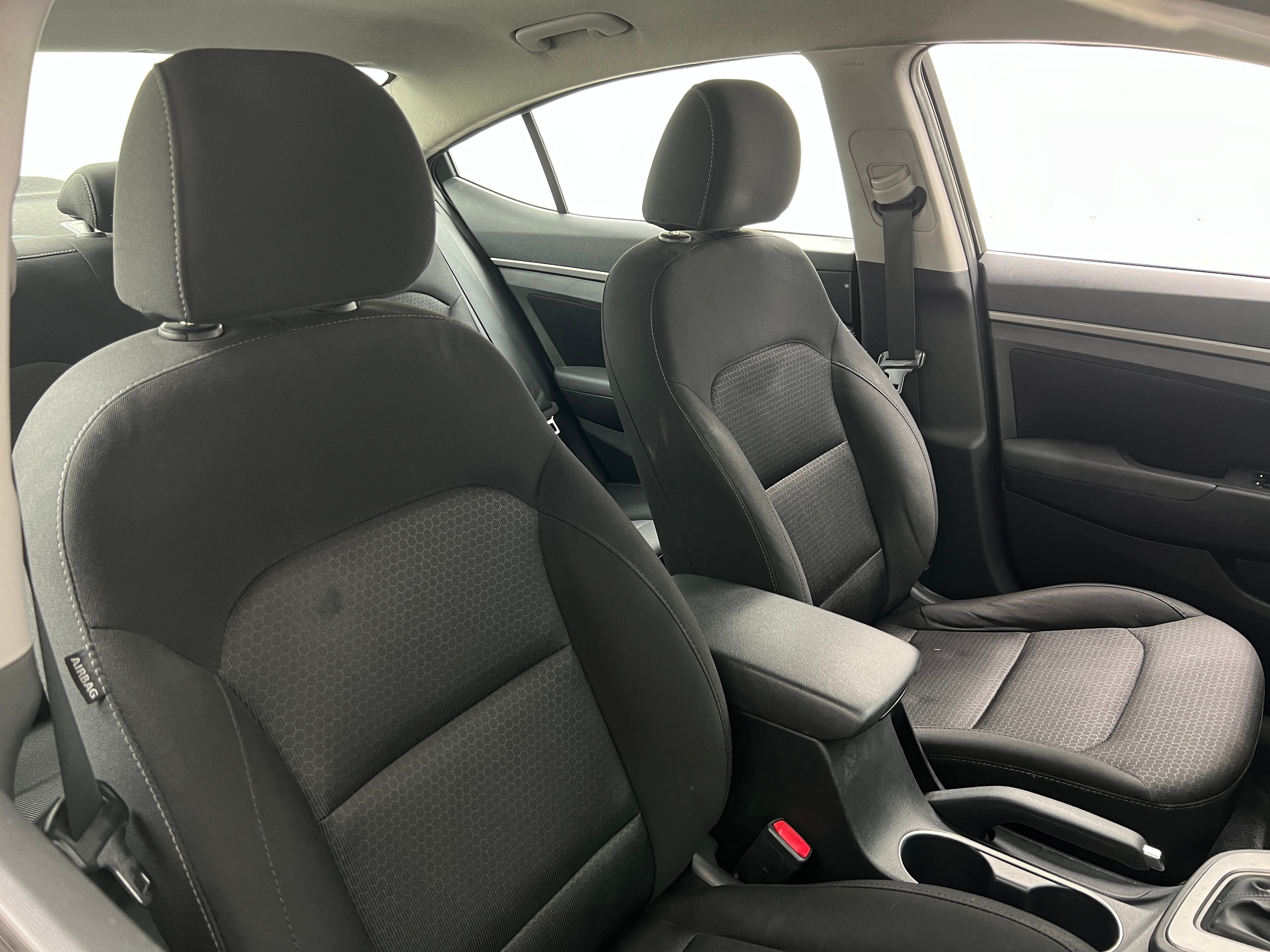 Thumbnail: 2018 Hyundai Elantra - 2