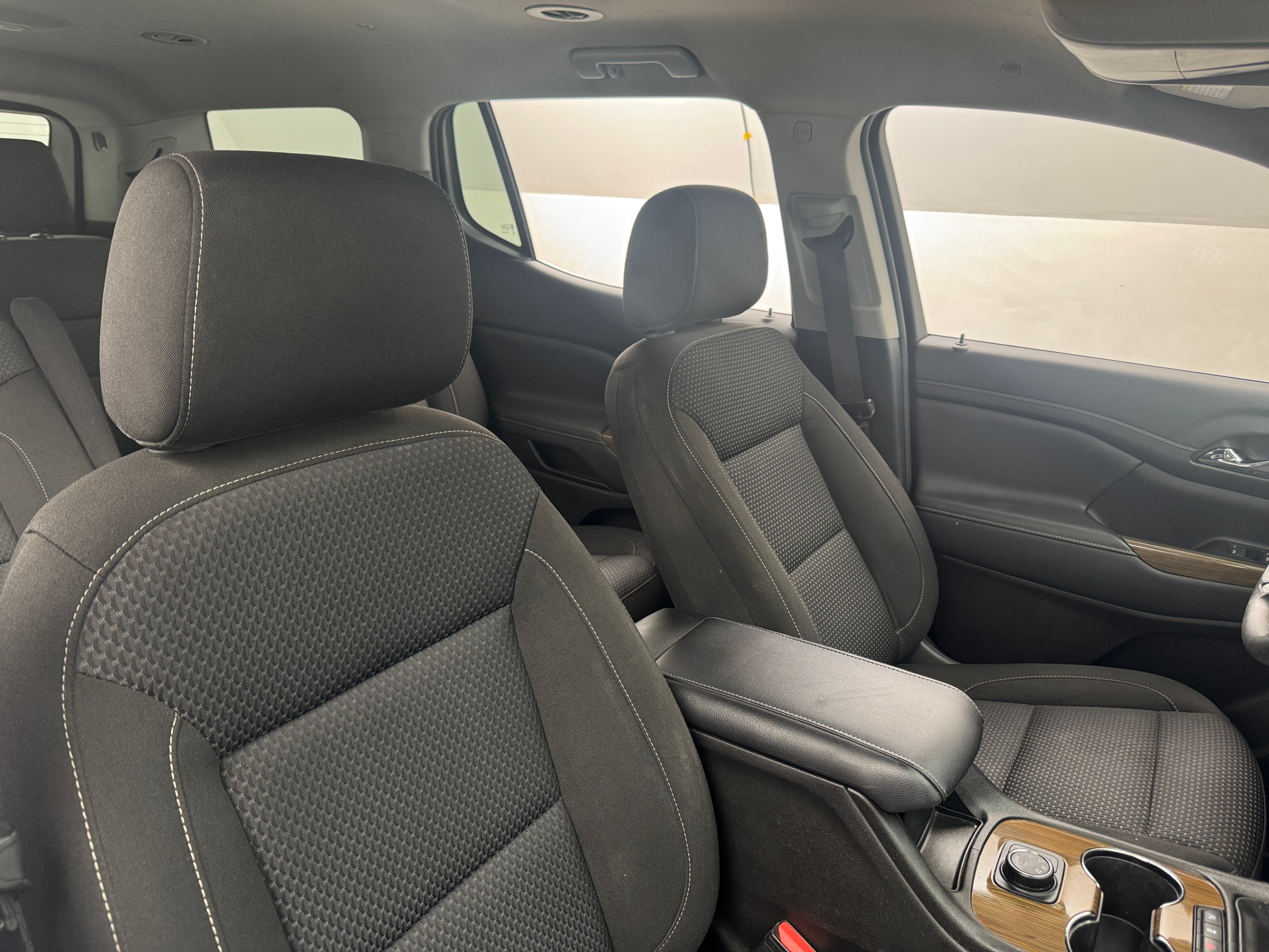 Thumbnail: 2023 GMC Acadia - 2