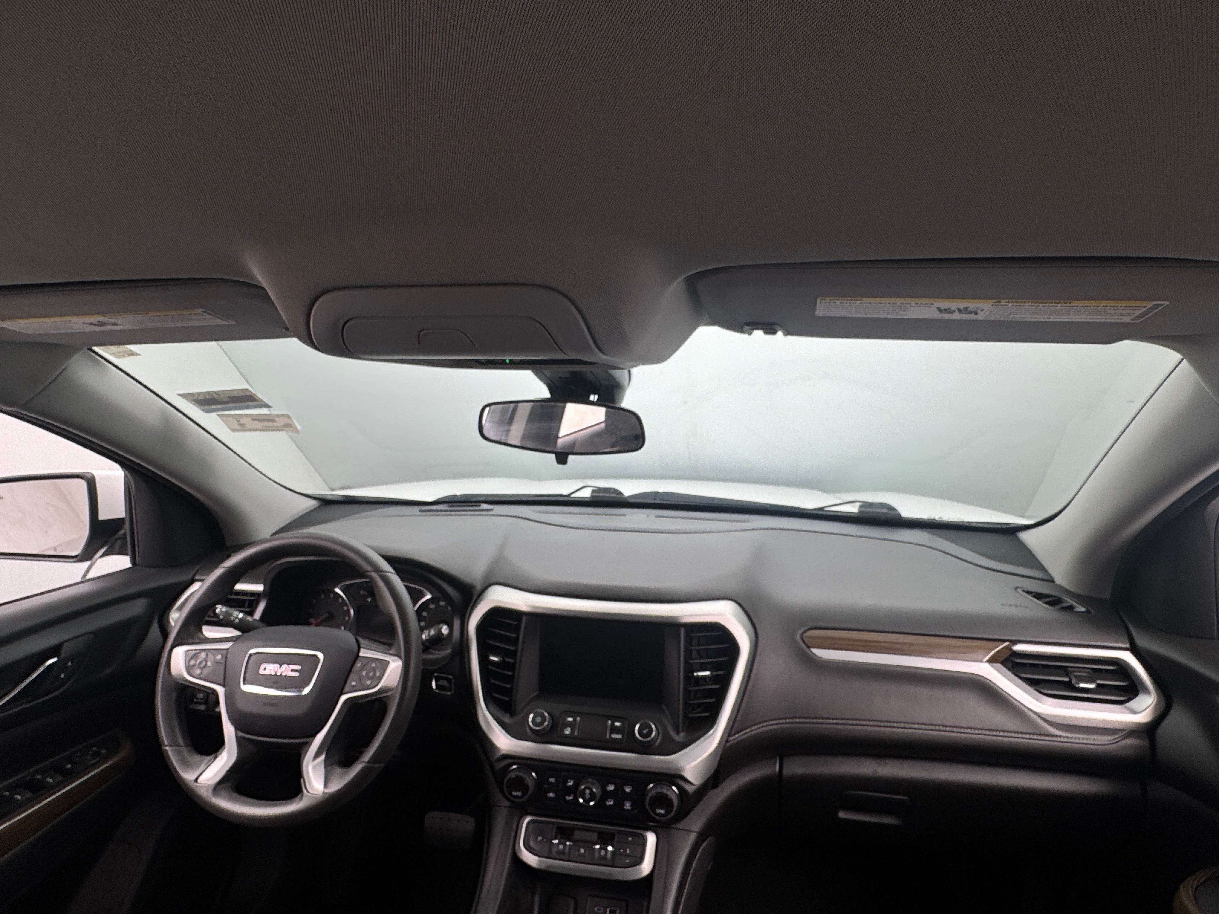 Thumbnail: 2023 GMC Acadia - 3