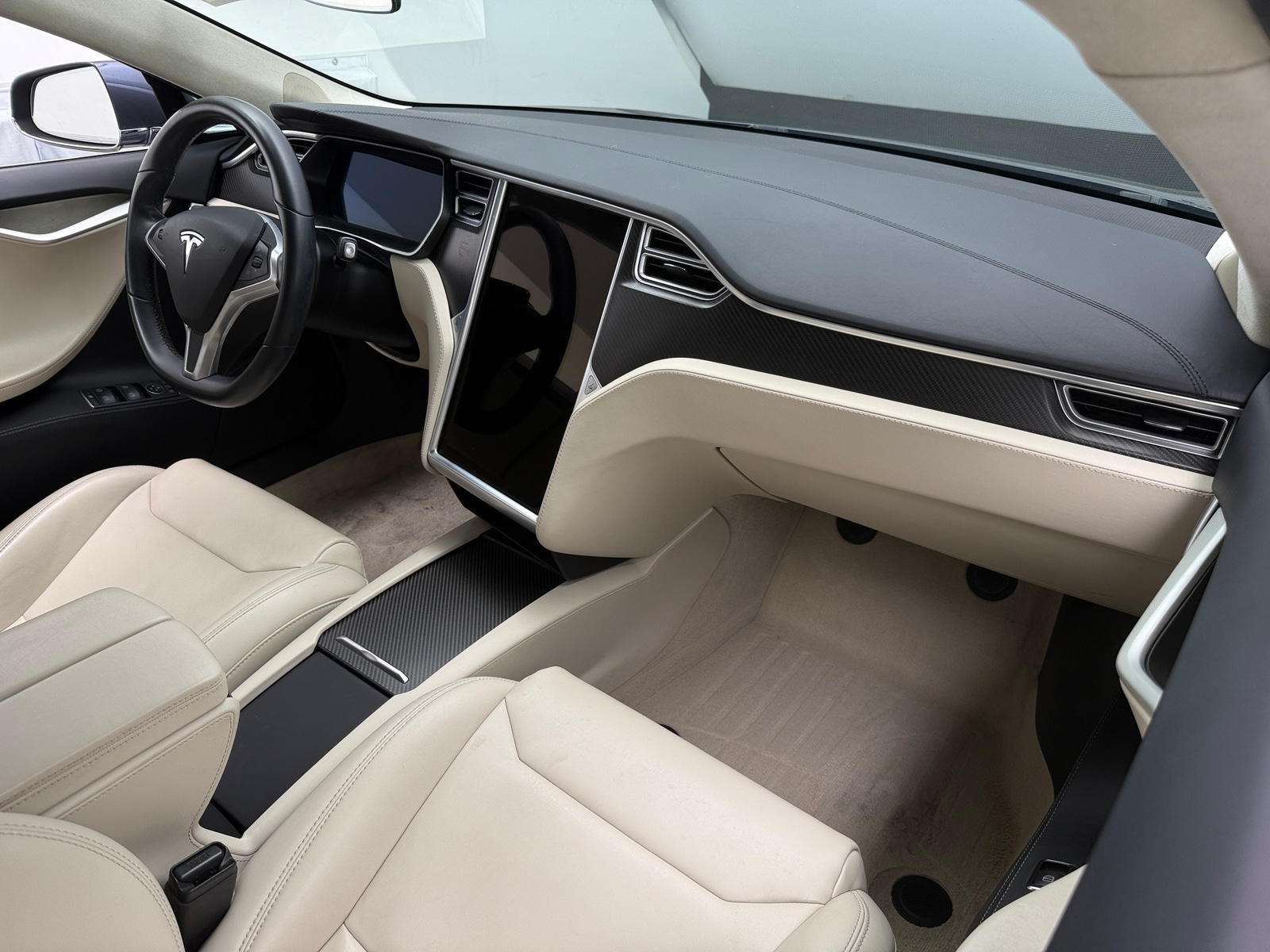 Thumbnail: 2017 Tesla Model S - 2