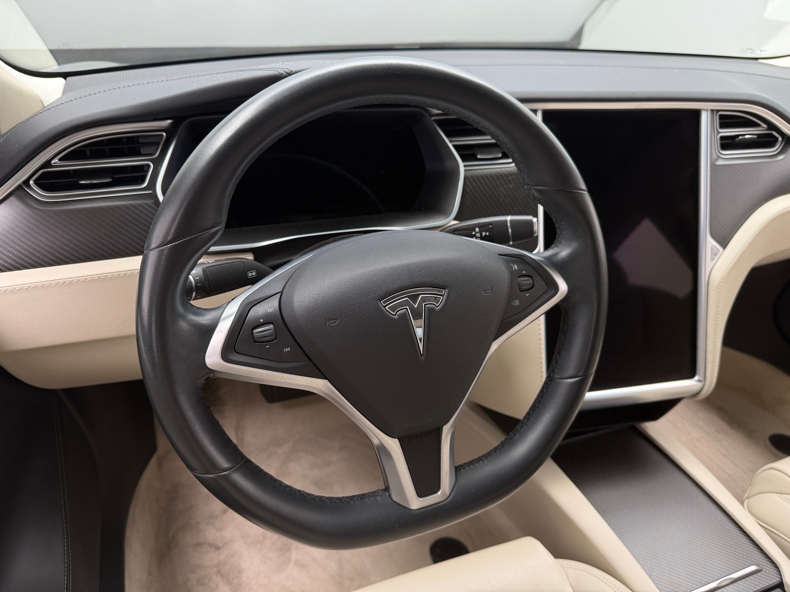 Thumbnail: 2017 Tesla Model S - 4