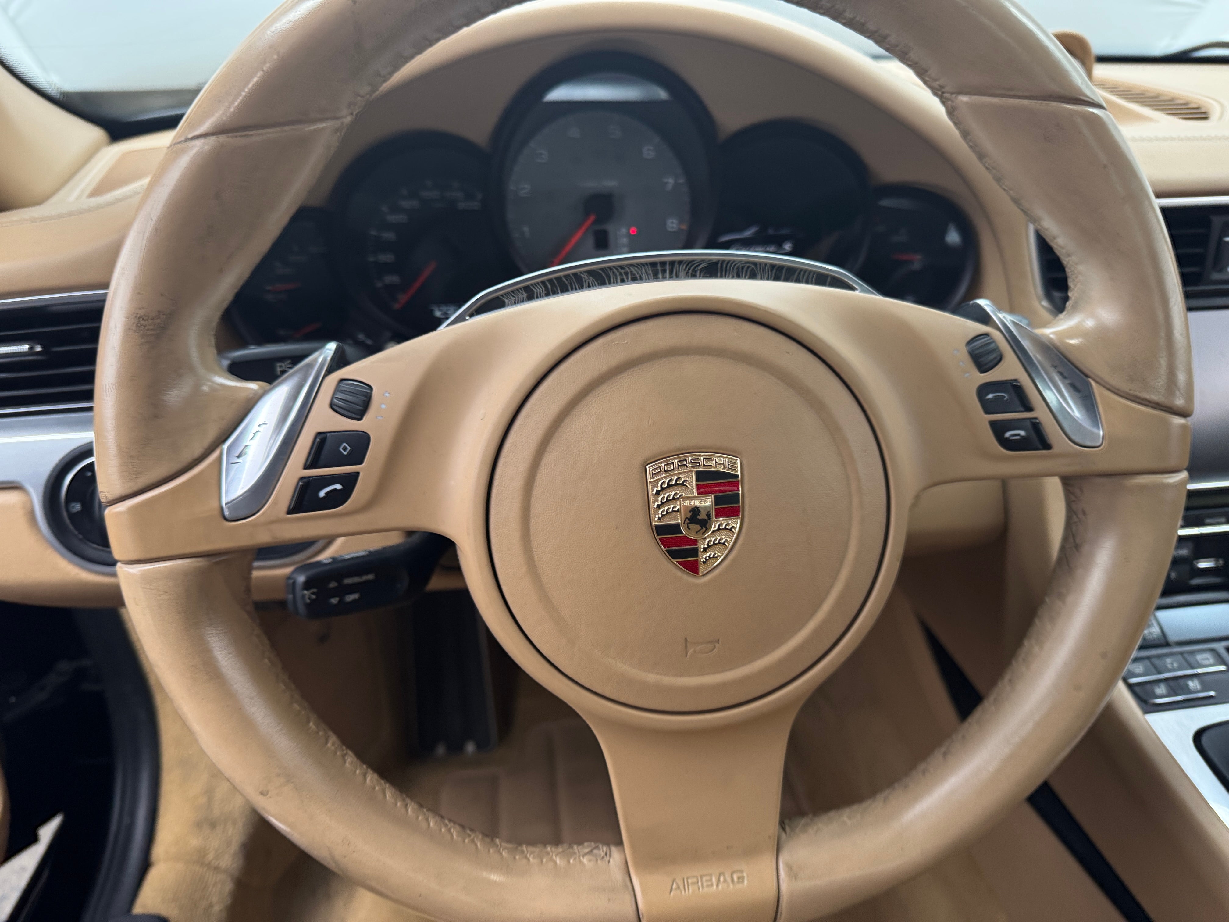 Thumbnail: 2012 Porsche 911 - 4