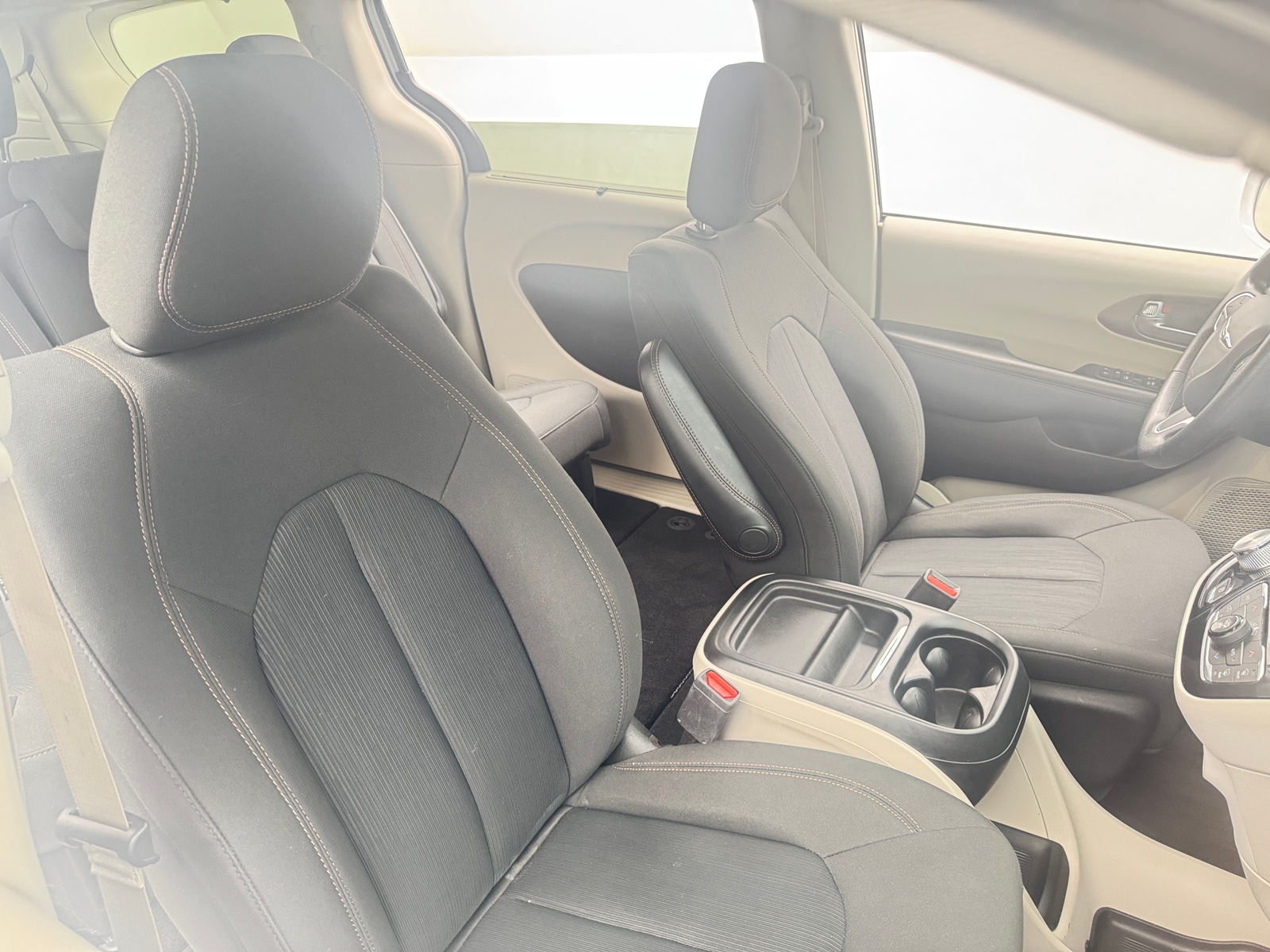 Thumbnail: 2019 Chrysler Pacifica - 2