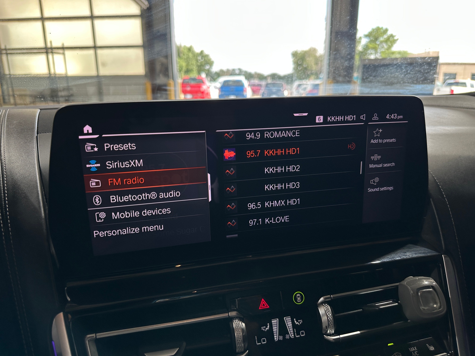 Thumbnail: 2023 BMW 8 Series - 2