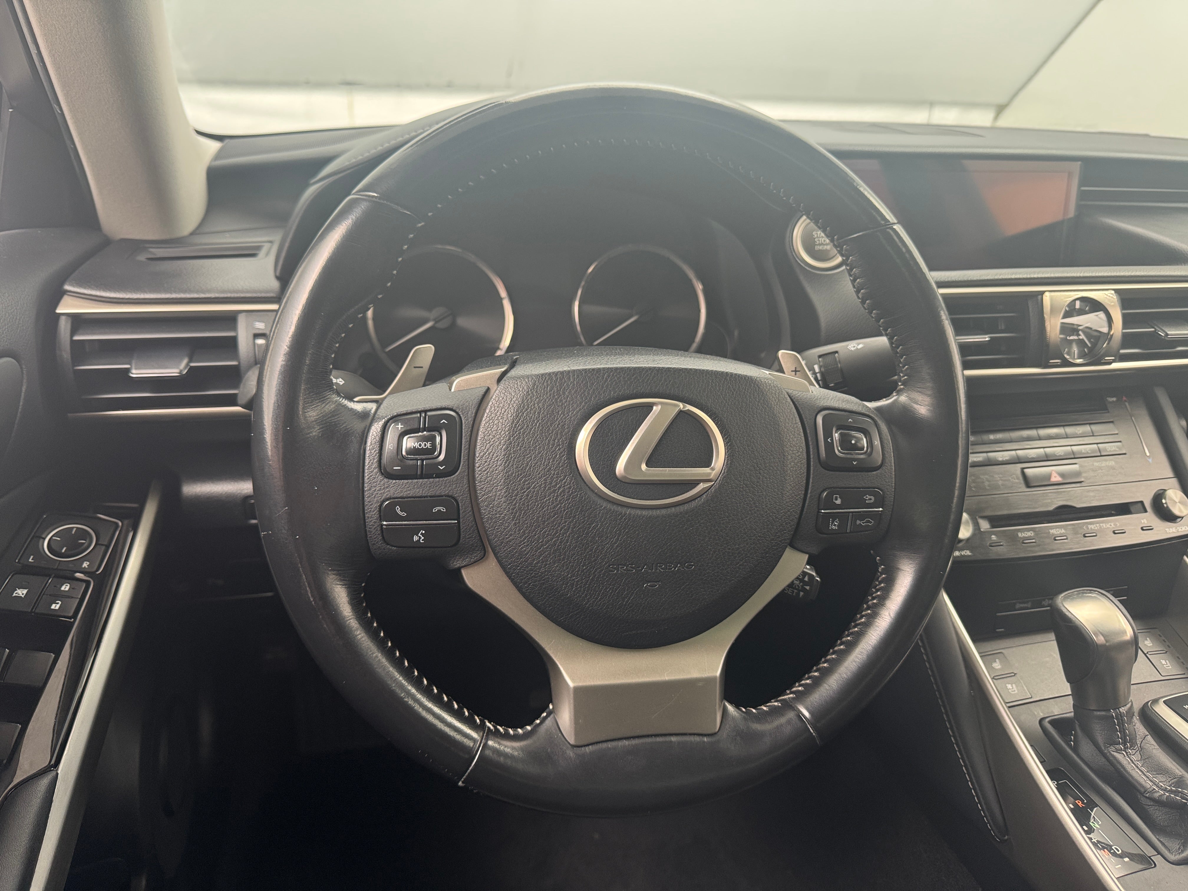 Thumbnail: 2017 Lexus IS - 4