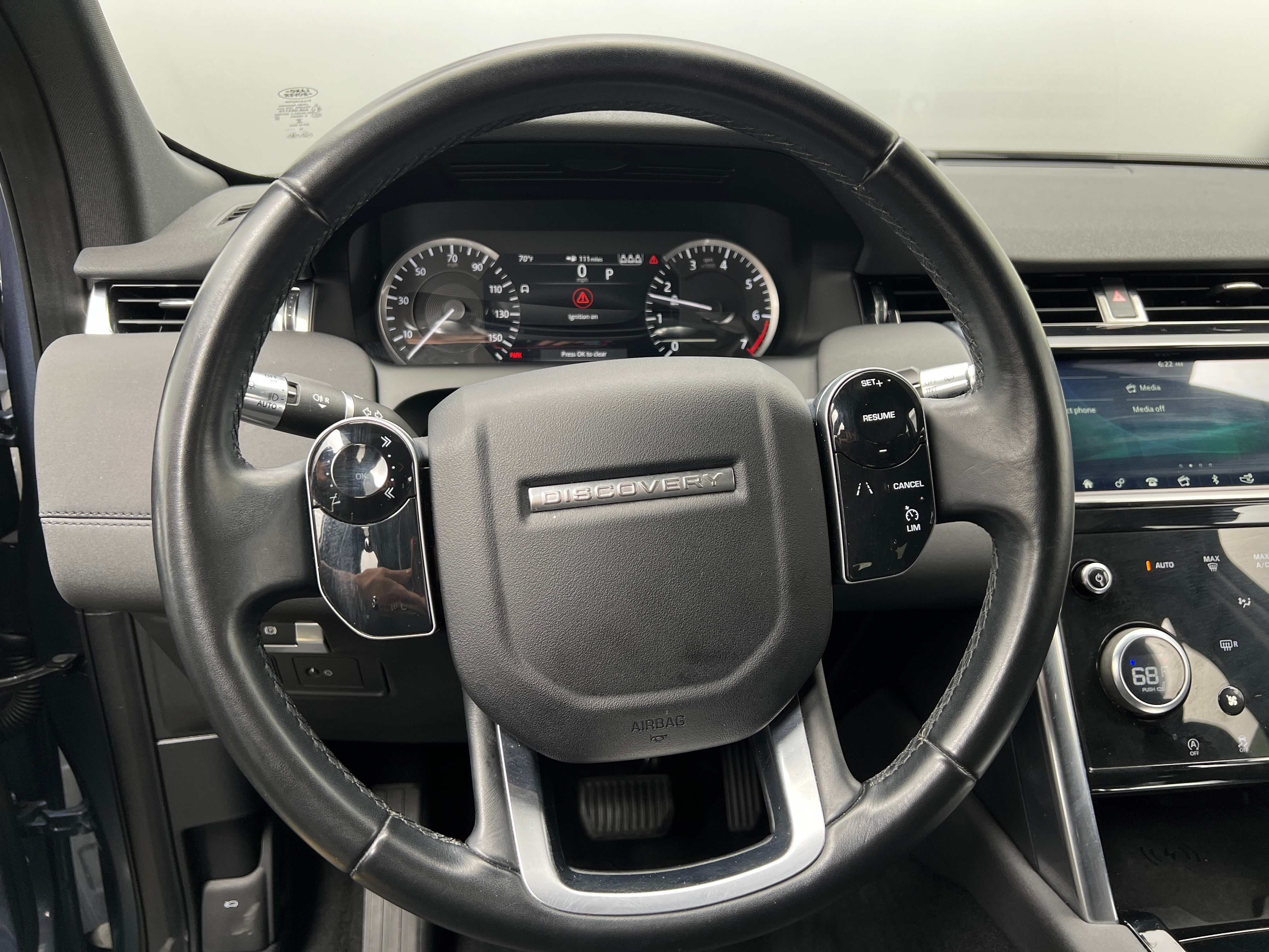 Thumbnail: 2020 Land Rover Discovery Sport - 5