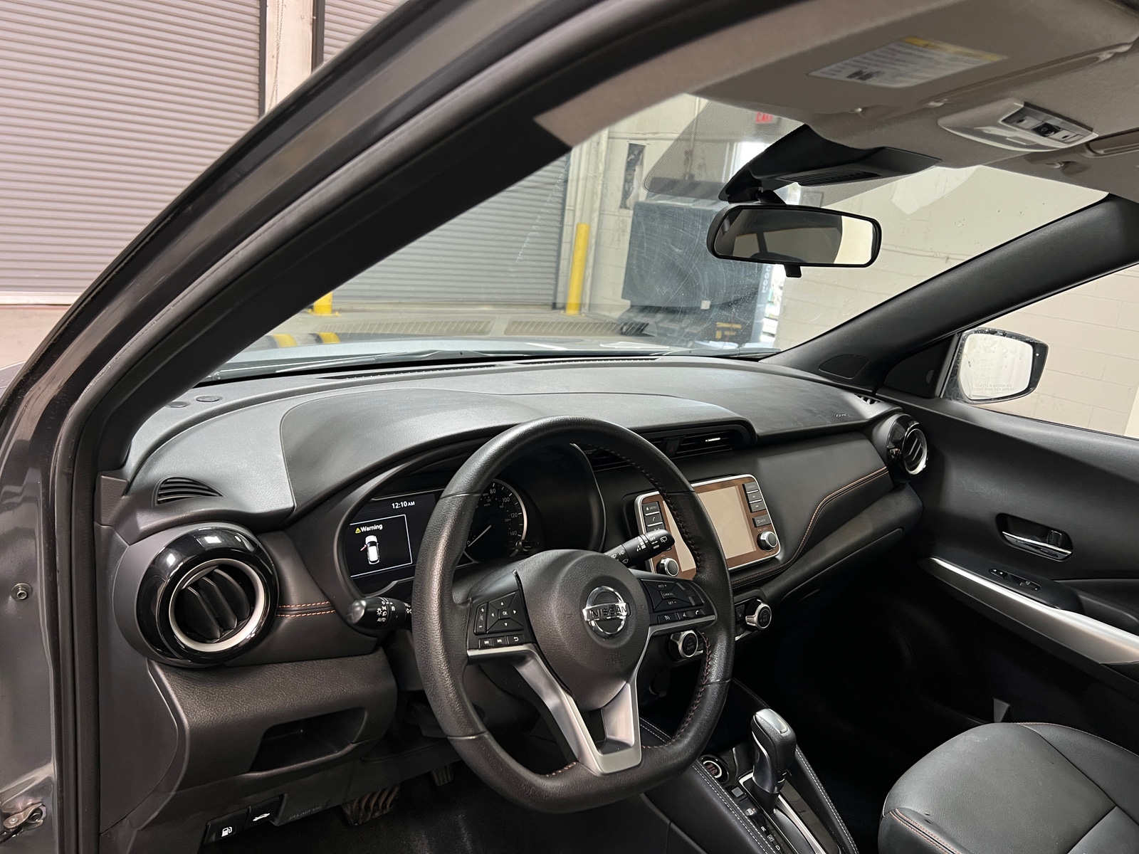 Thumbnail: 2020 Nissan Kicks - 3