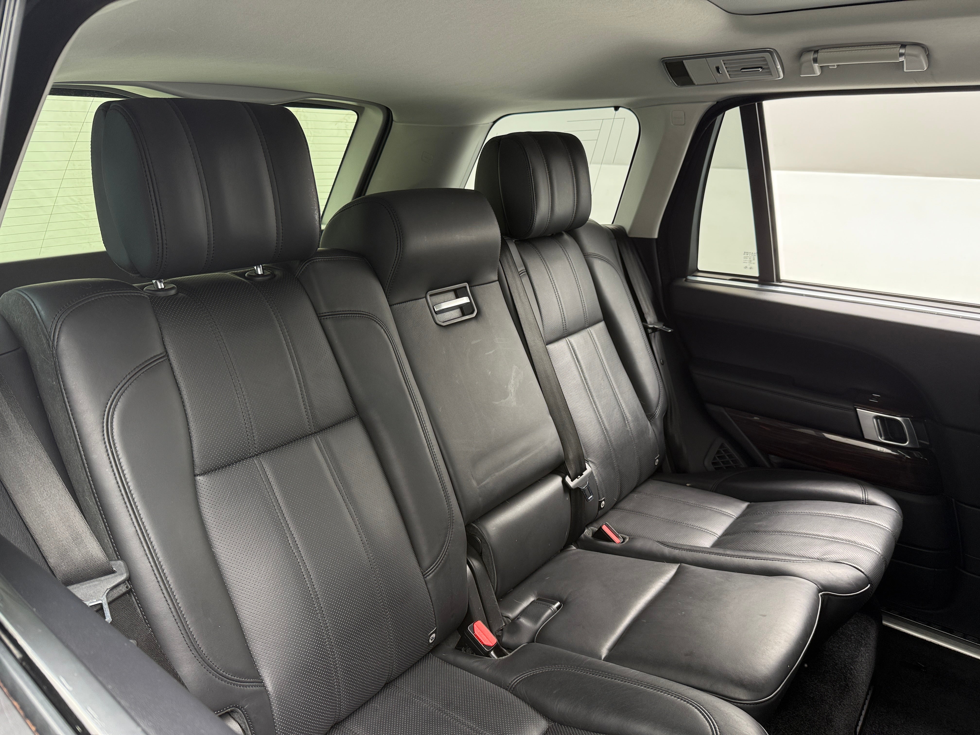 Thumbnail: 2016 Land Rover Range Rover - 5