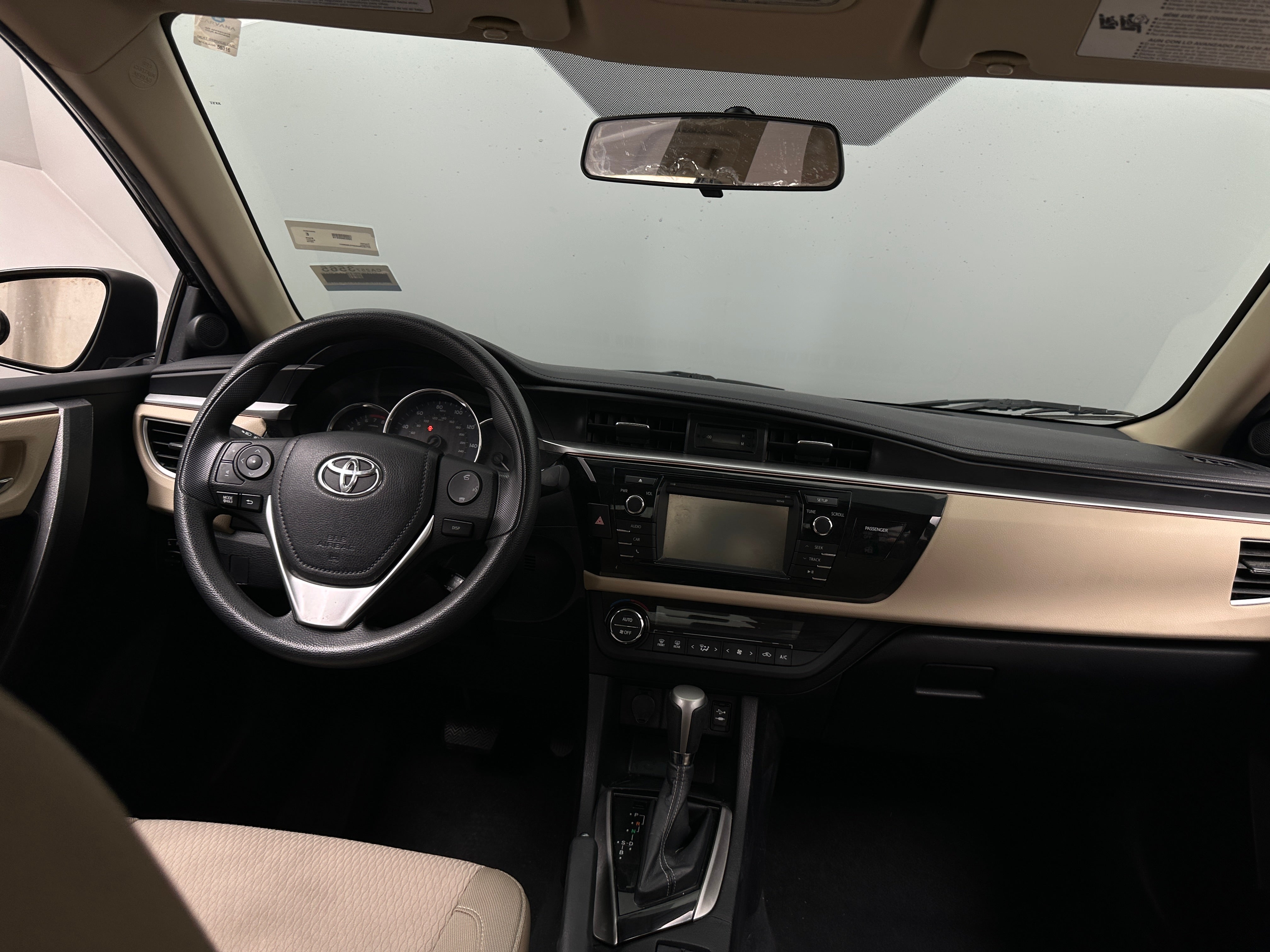 Thumbnail: 2015 Toyota Corolla - 3