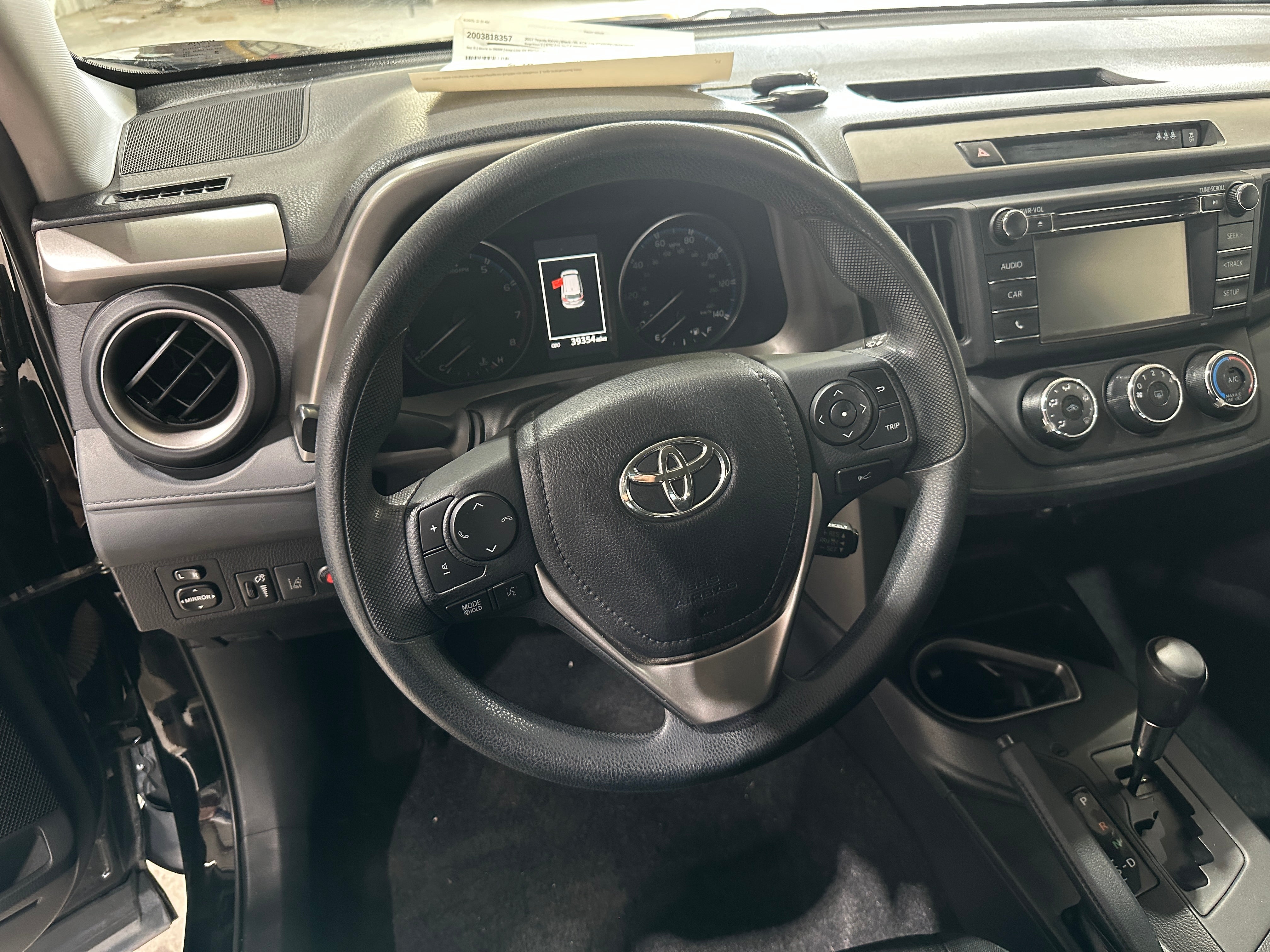 Thumbnail: 2017 Toyota RAV4 - 5