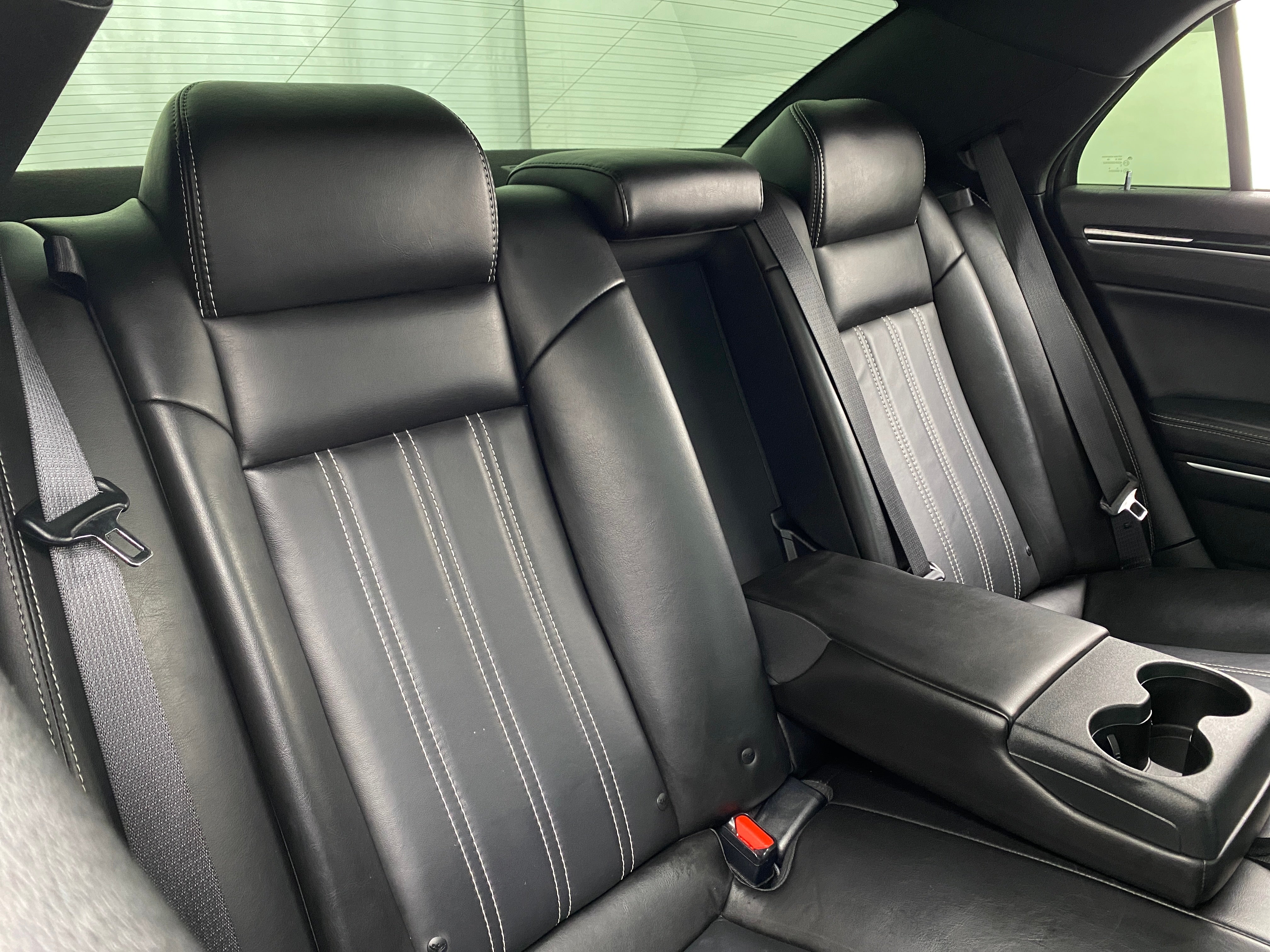 Thumbnail: 2021 Chrysler 300 - 5
