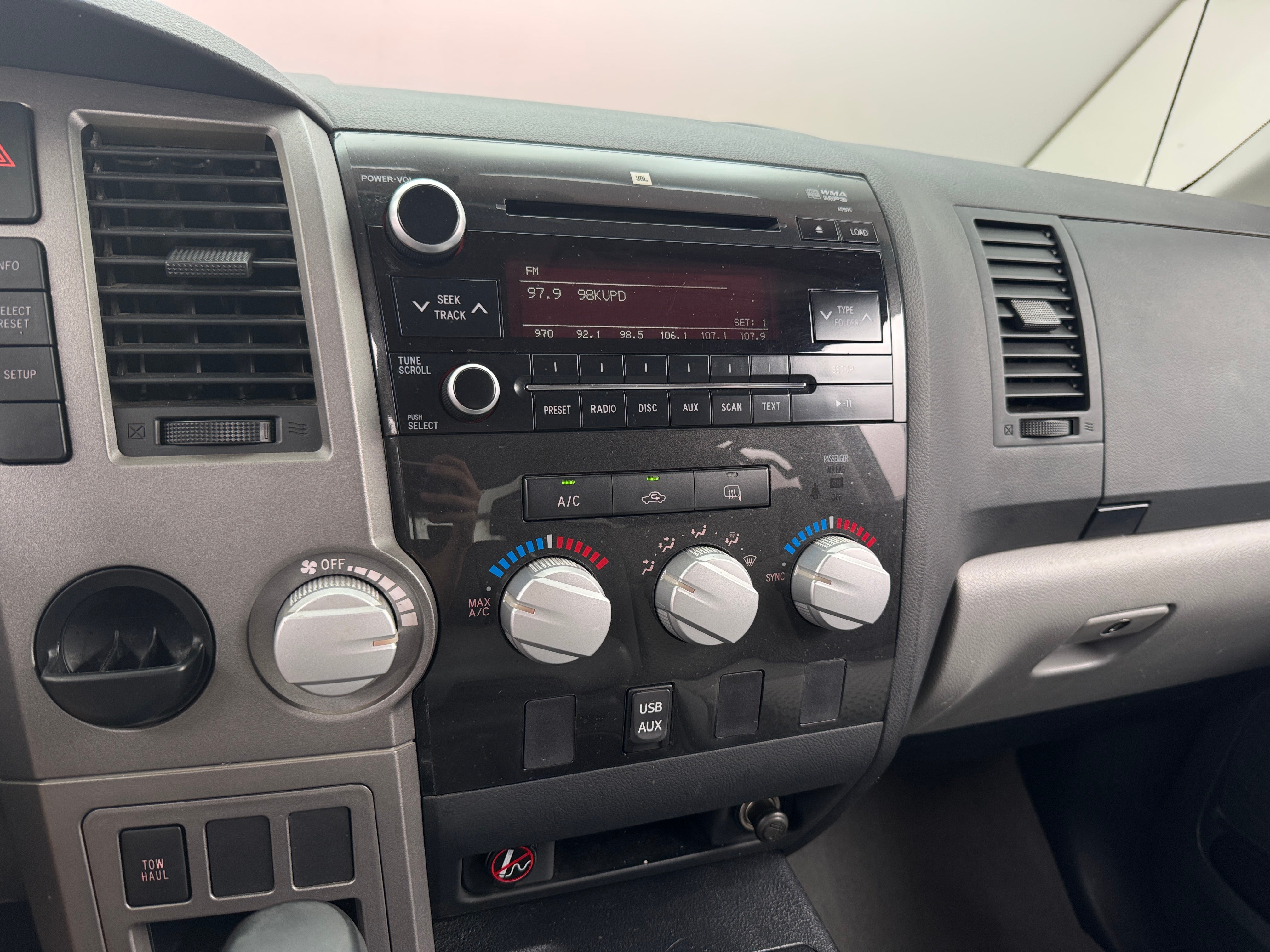 Thumbnail: 2010 Toyota Tundra - 4