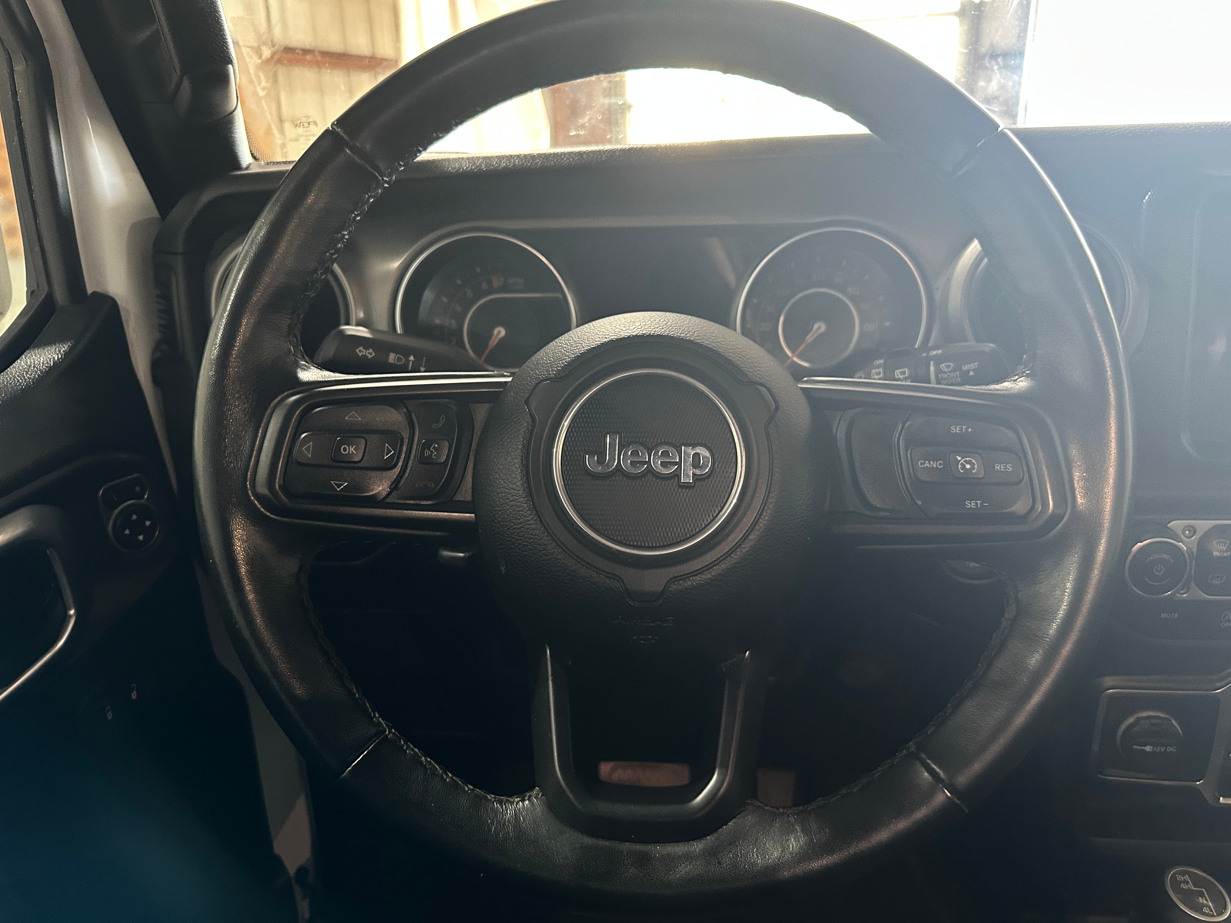 Thumbnail: 2021 Jeep Wrangler - 5
