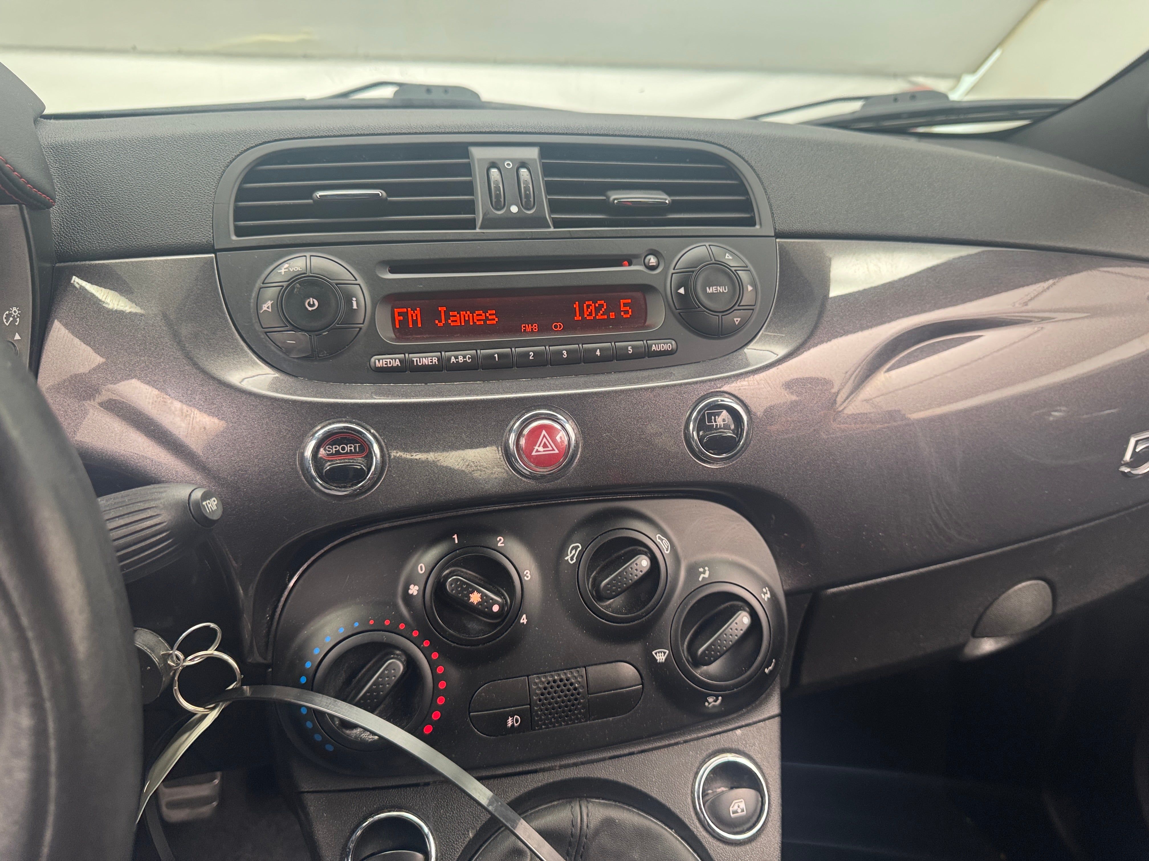 Thumbnail: 2015 Fiat 500 - 4