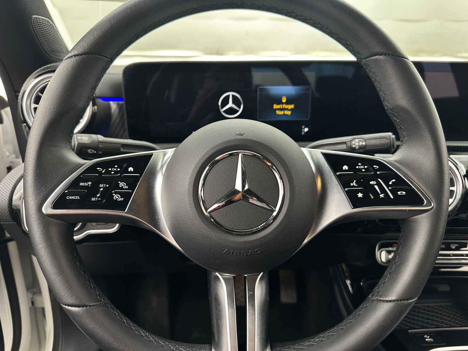Thumbnail: 2025 Mercedes-Benz CLA - 4