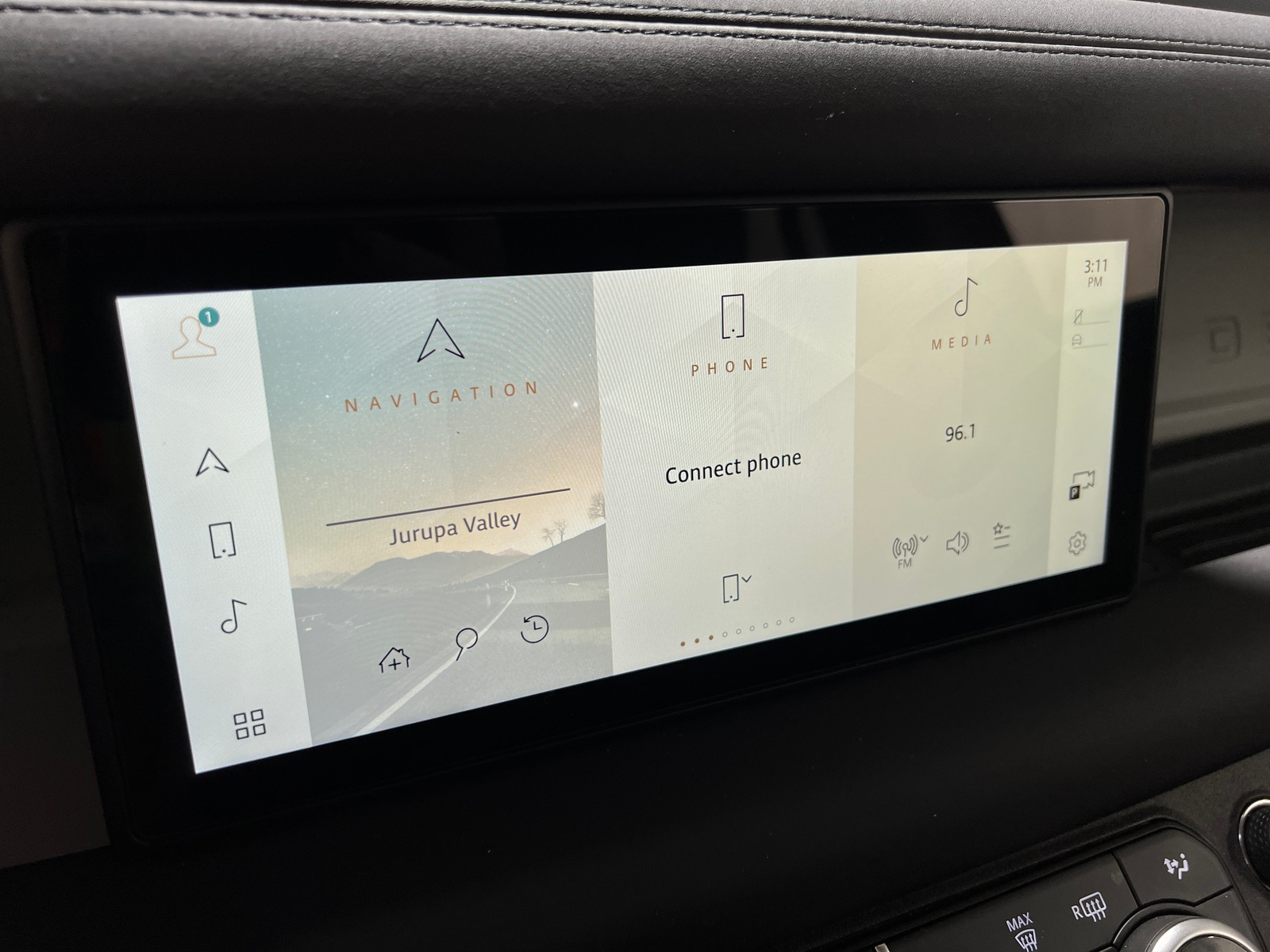 Thumbnail: 2024 Land Rover Defender - 3