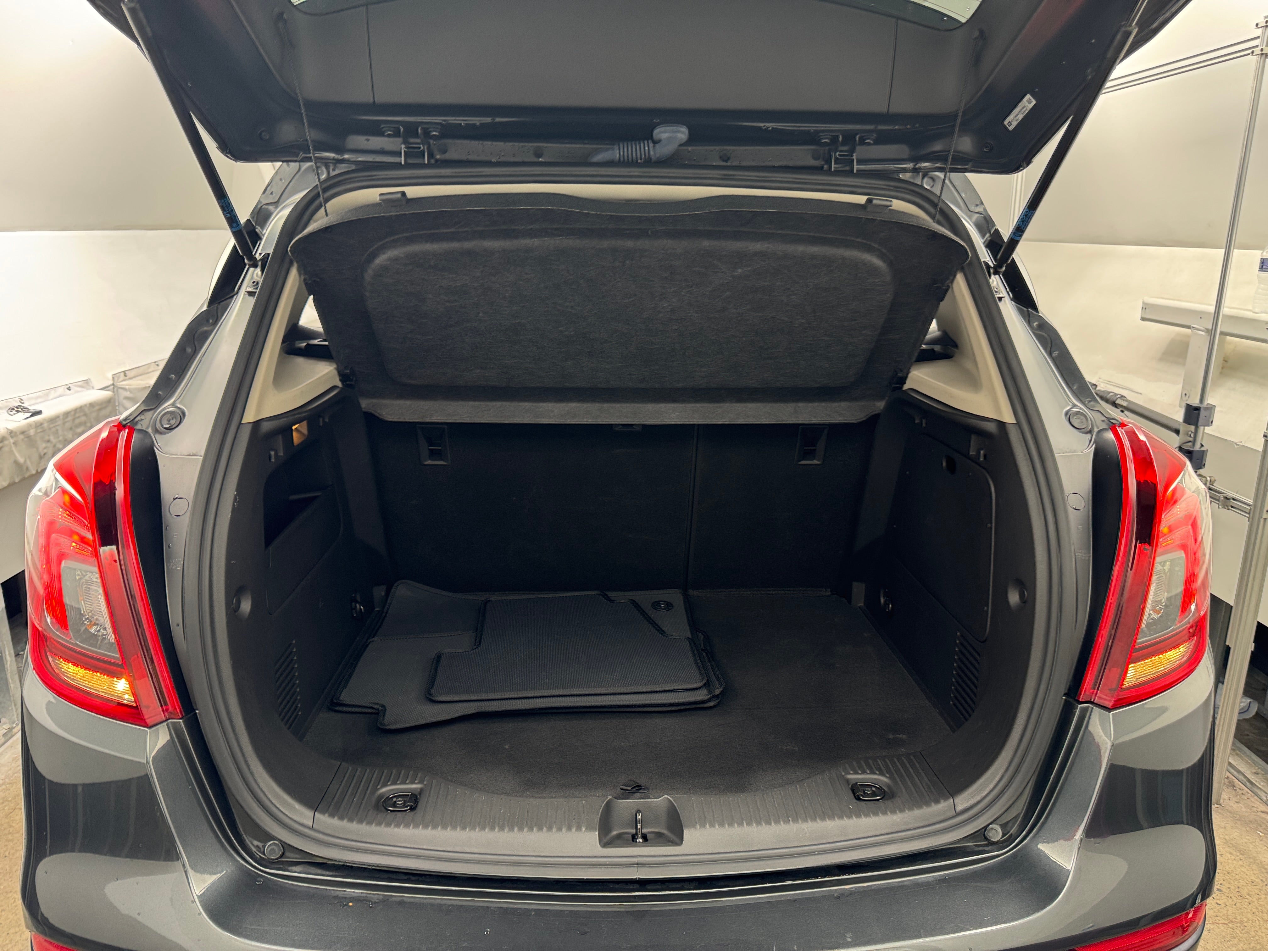 Thumbnail: 2017 Buick Encore - 7