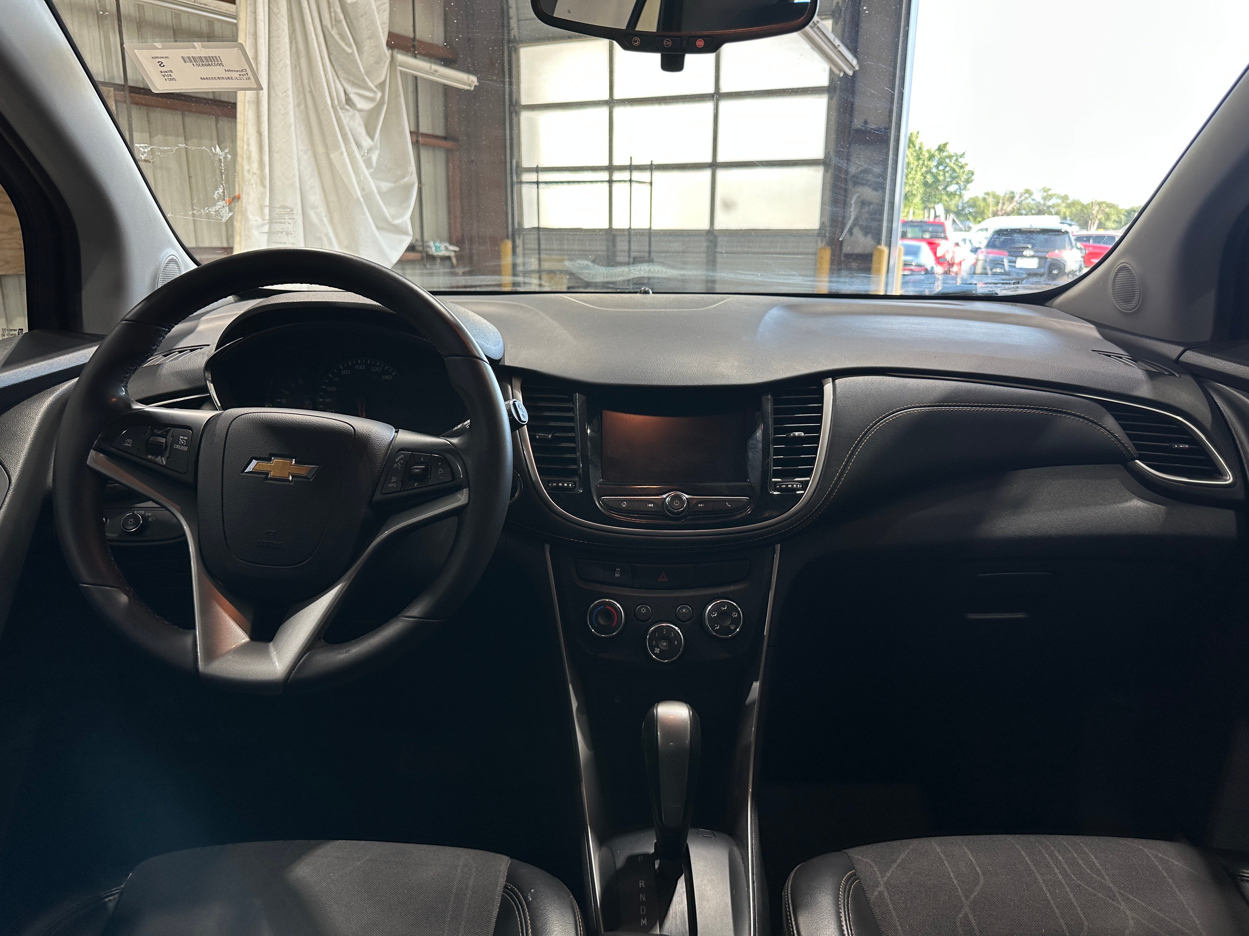 Thumbnail: 2021 Chevrolet Trax - 2