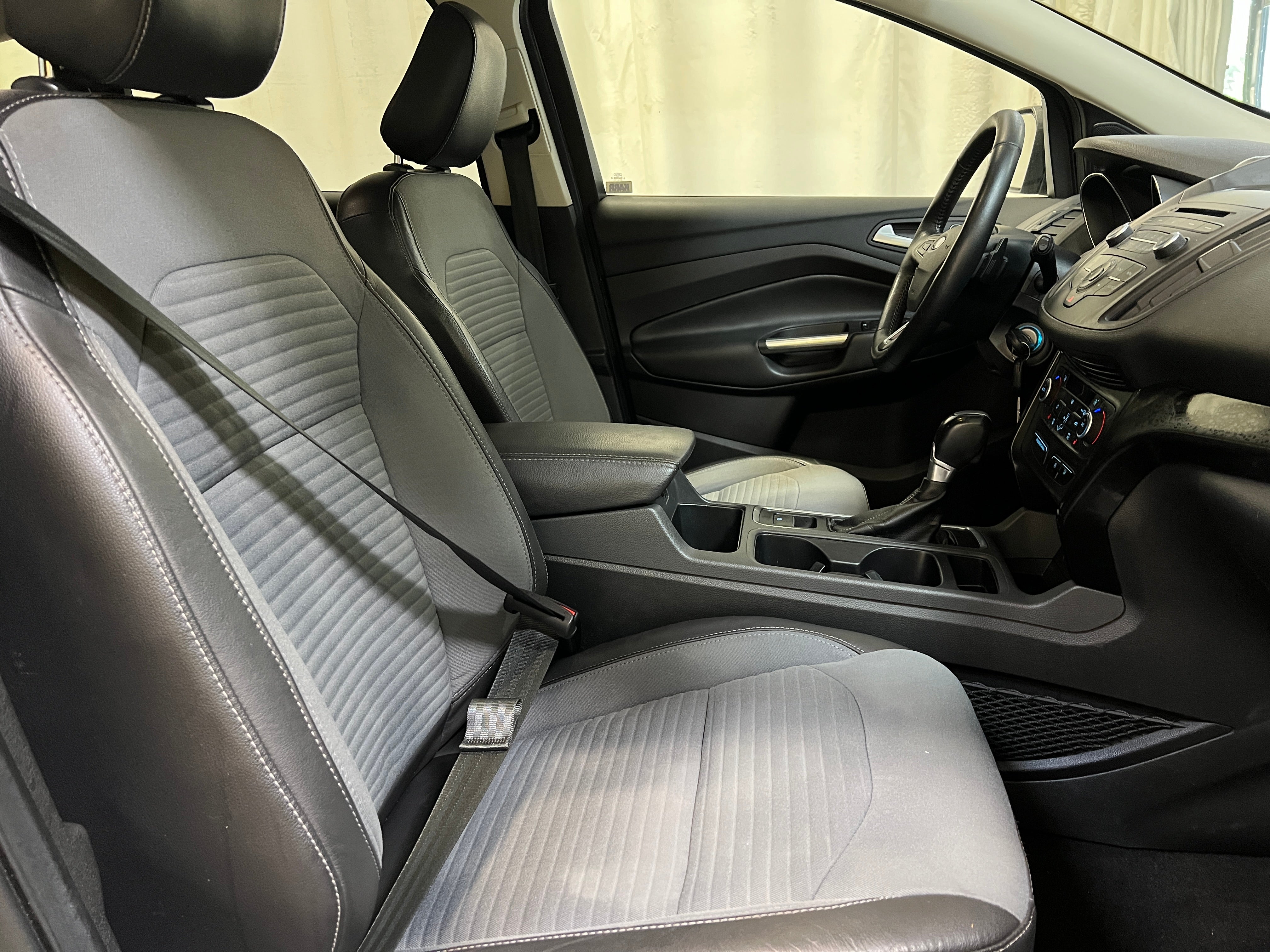 Thumbnail: 2018 Ford Escape - 2