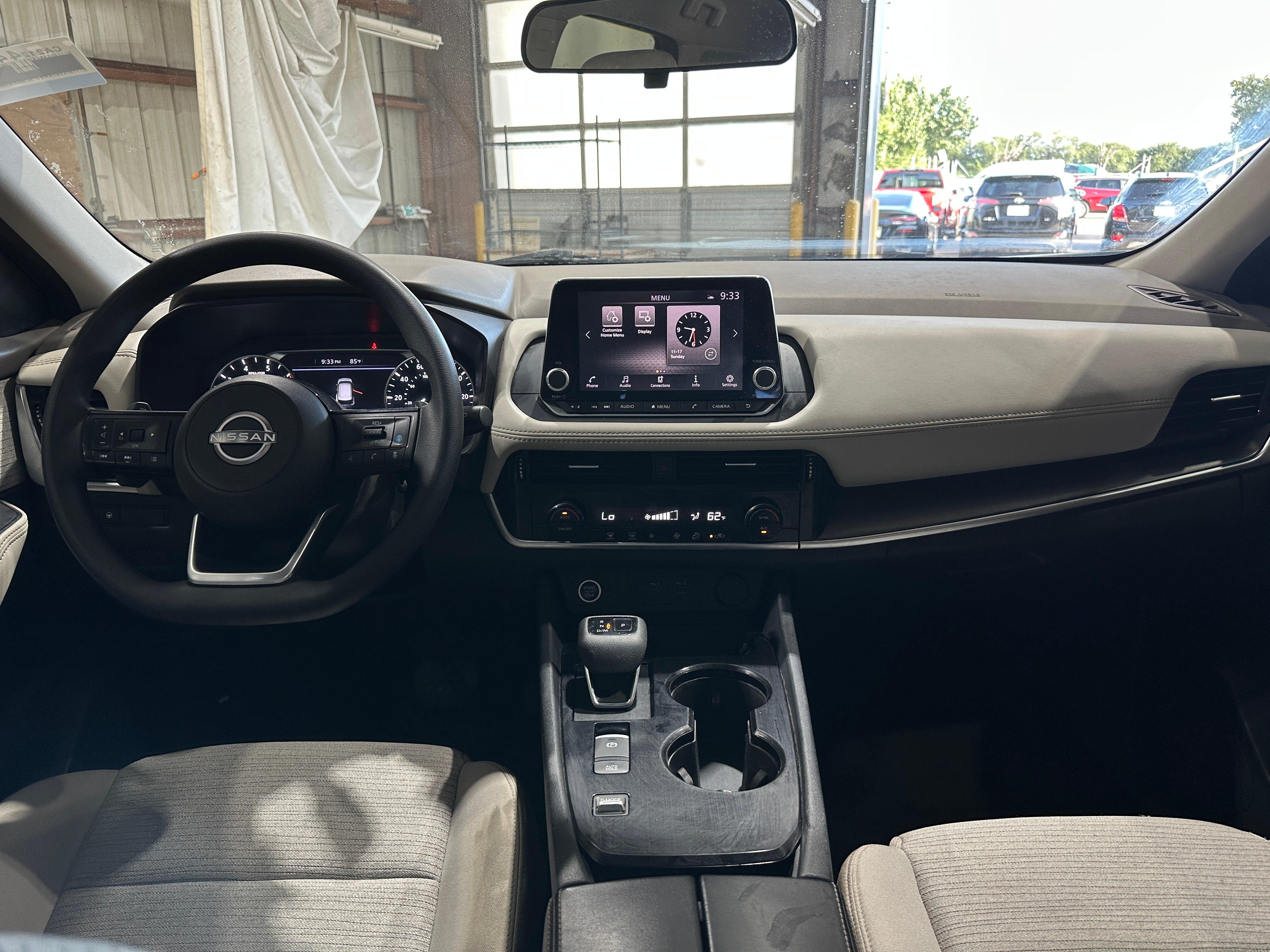 Thumbnail: 2023 Nissan Rogue - 3