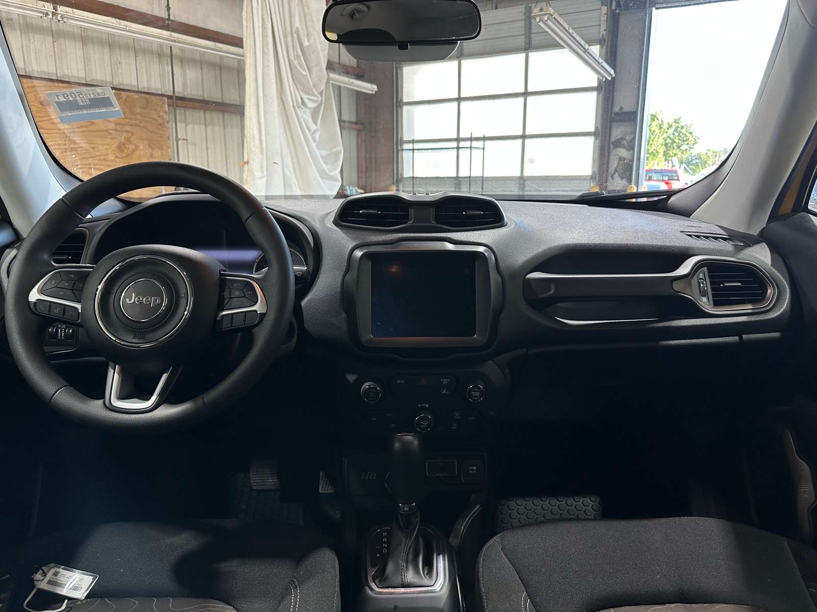 Thumbnail: 2023 Jeep Renegade - 3