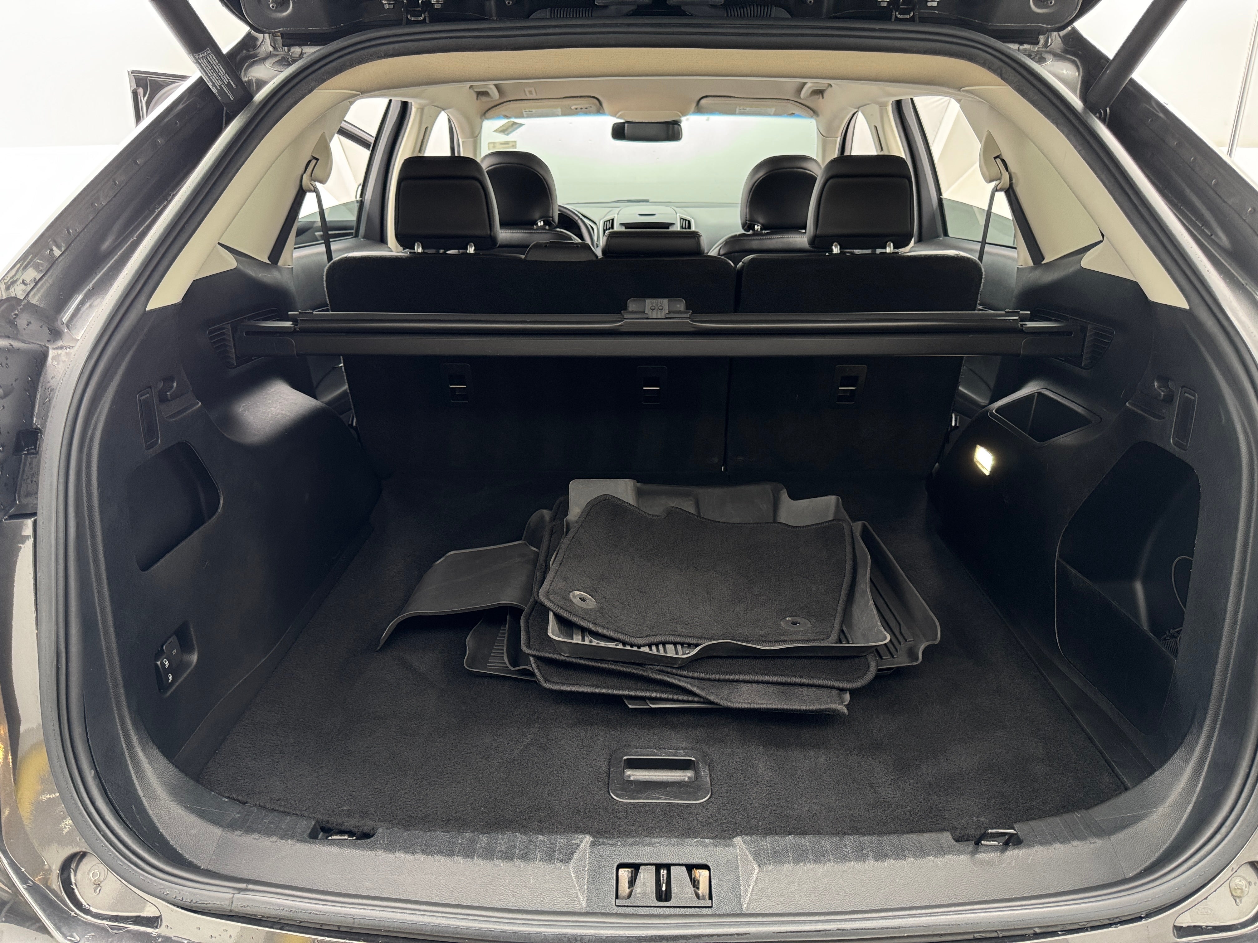 Thumbnail: 2019 Ford Edge - 7
