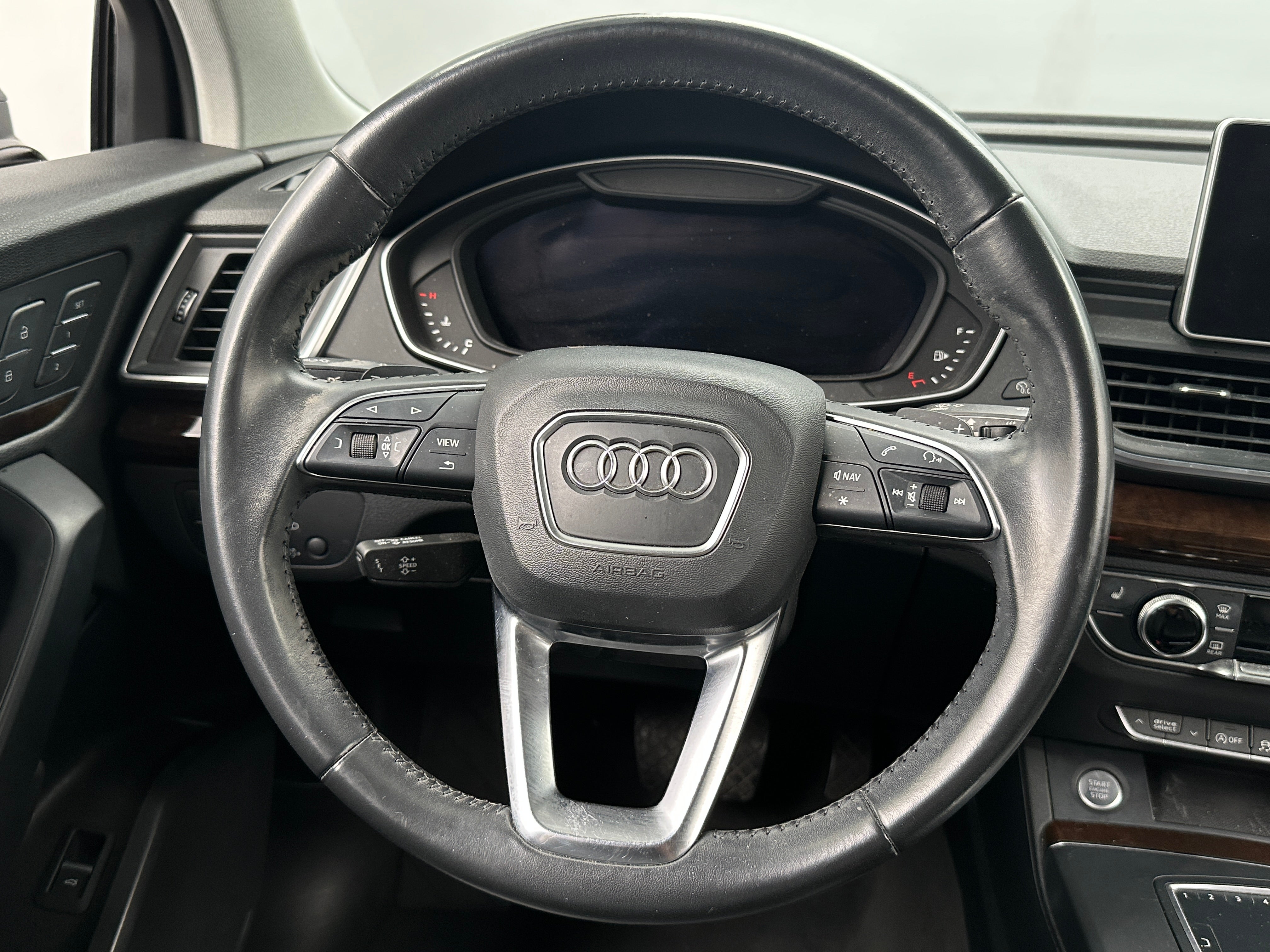 Thumbnail: 2018 Audi Q5 - 5