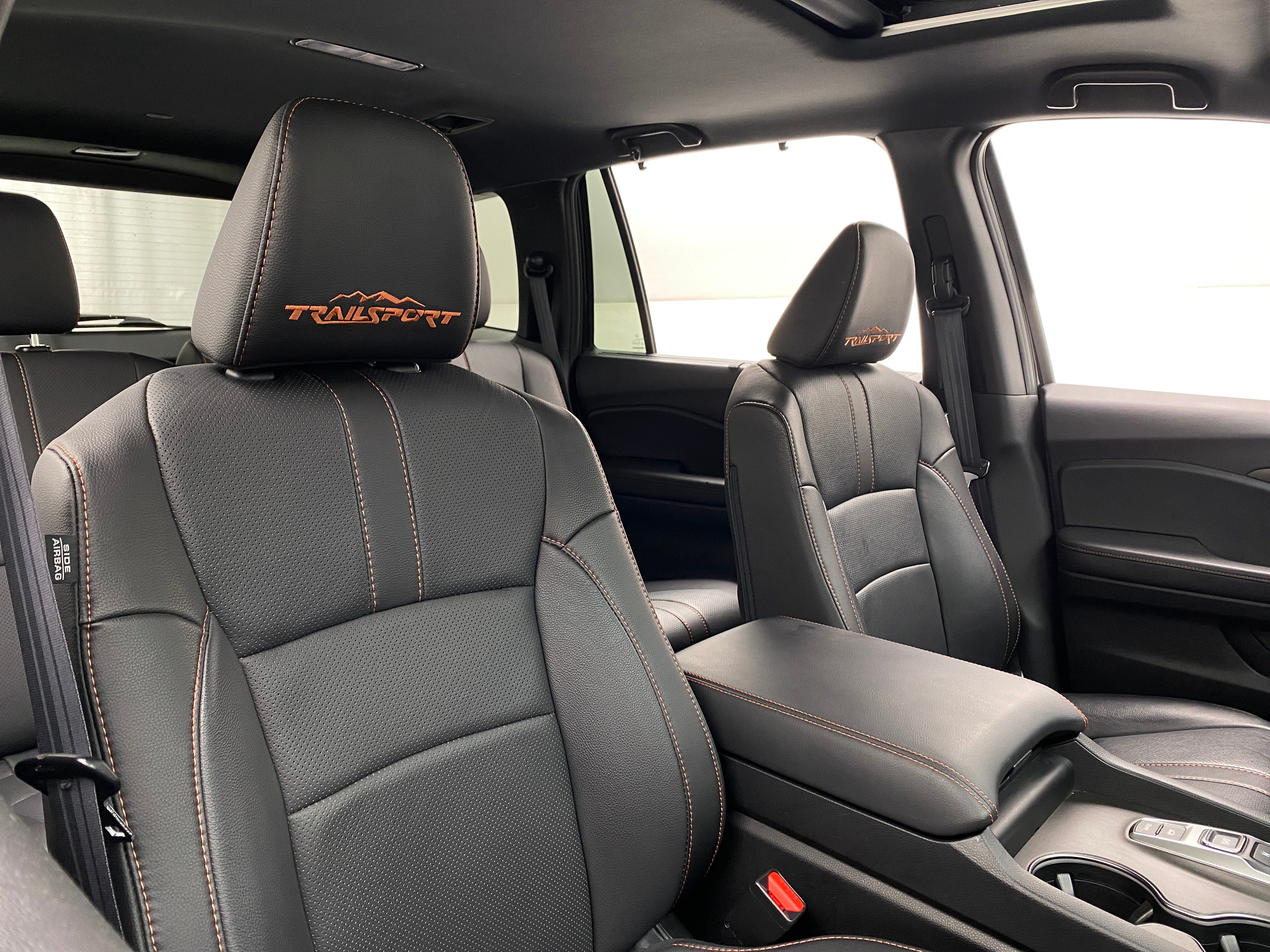 Thumbnail: 2024 Honda Passport - 2