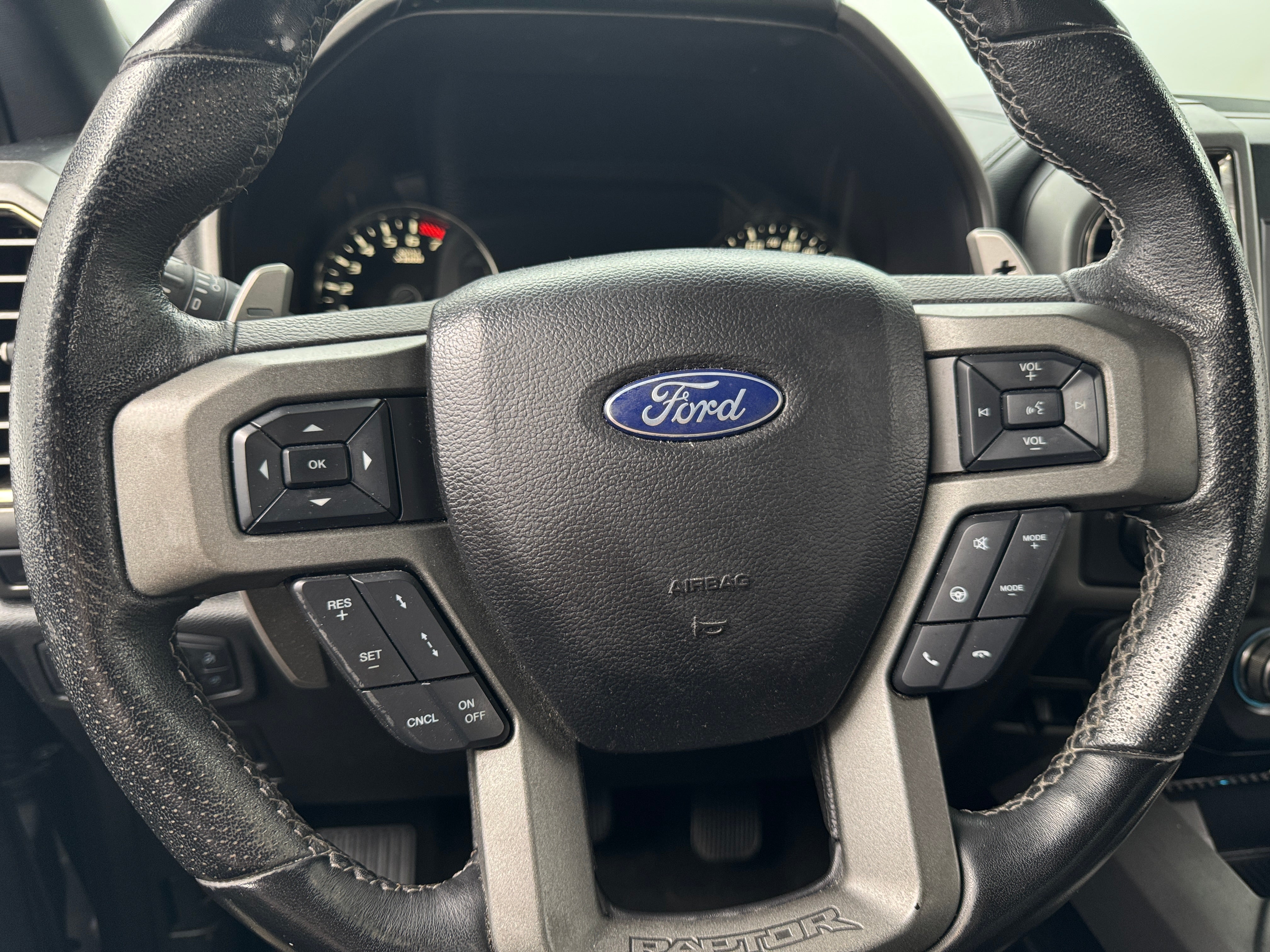 Thumbnail: 2019 Ford Econoline - 5