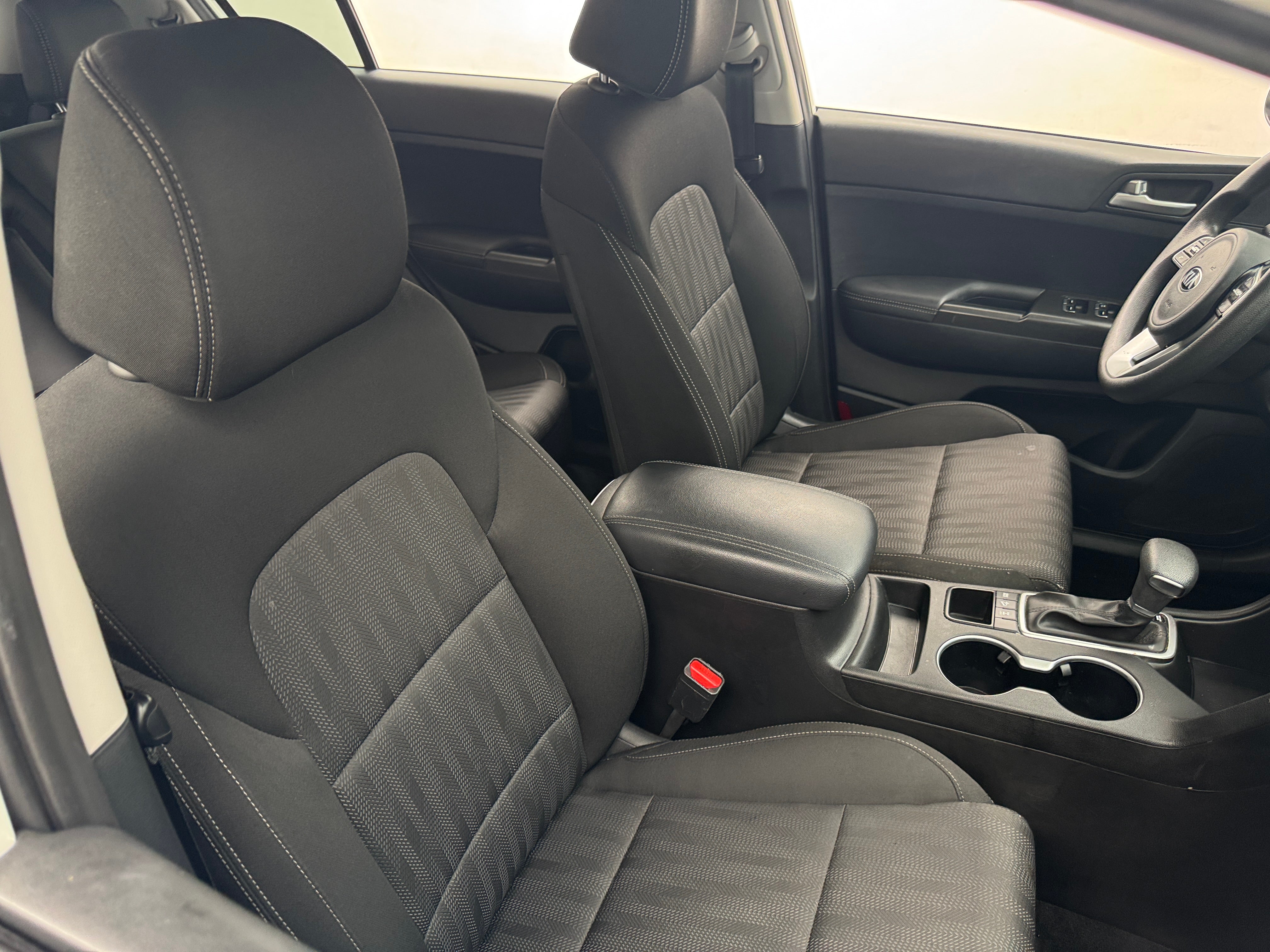 Thumbnail: 2021 Kia Sportage - 2