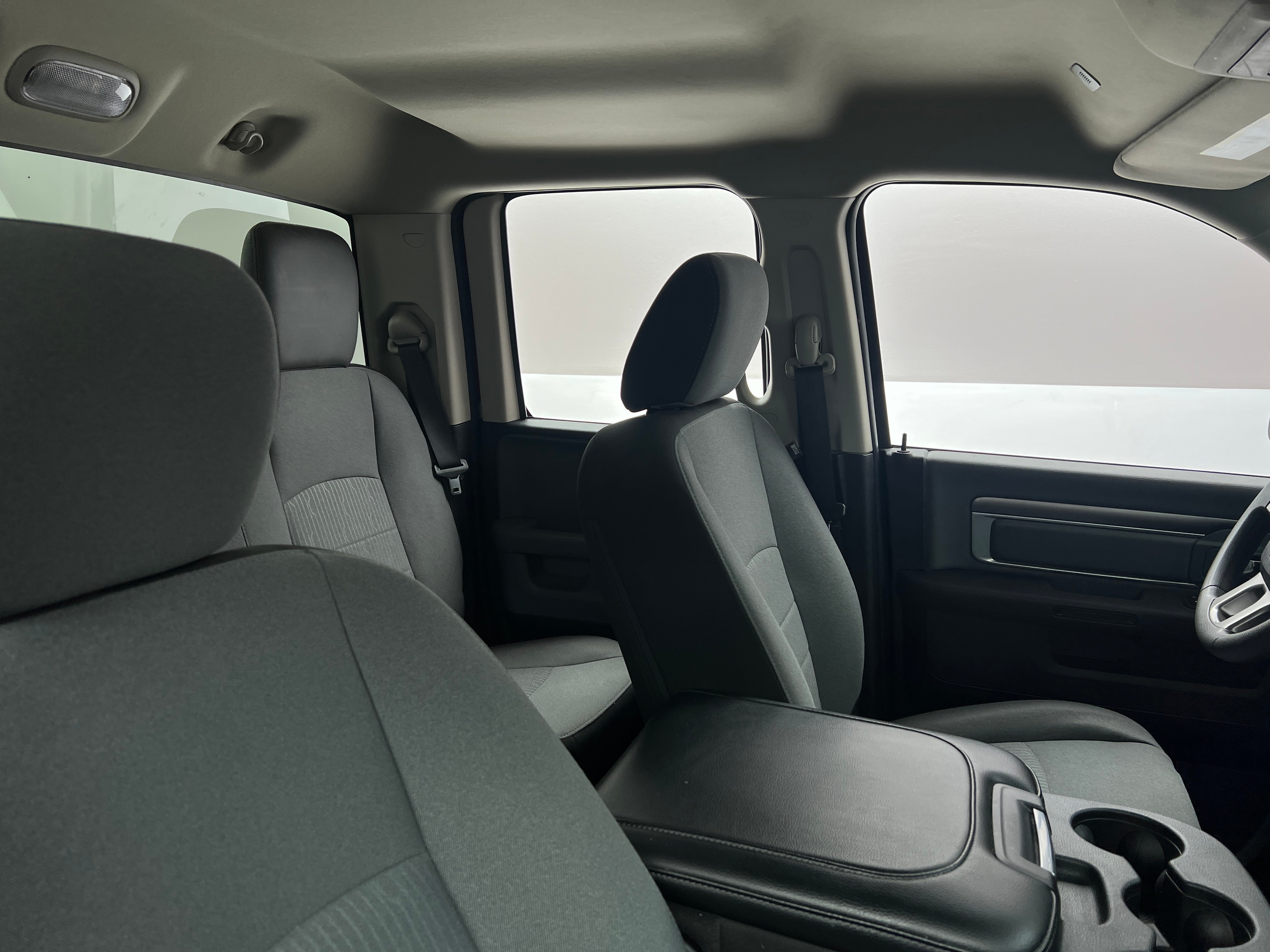 Thumbnail: 2024 RAM 1500 Classic - 2