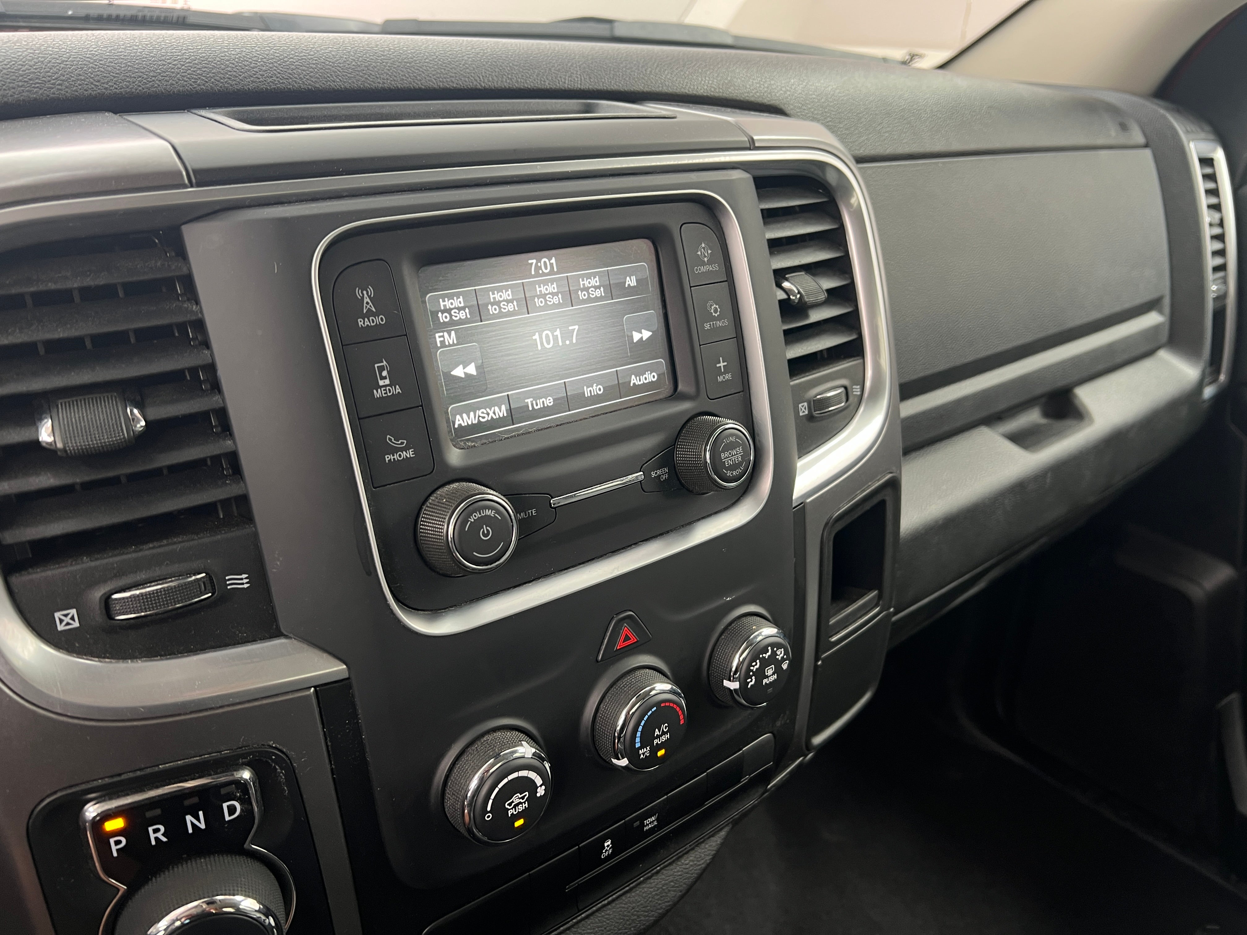 Thumbnail: 2024 RAM 1500 Classic - 4