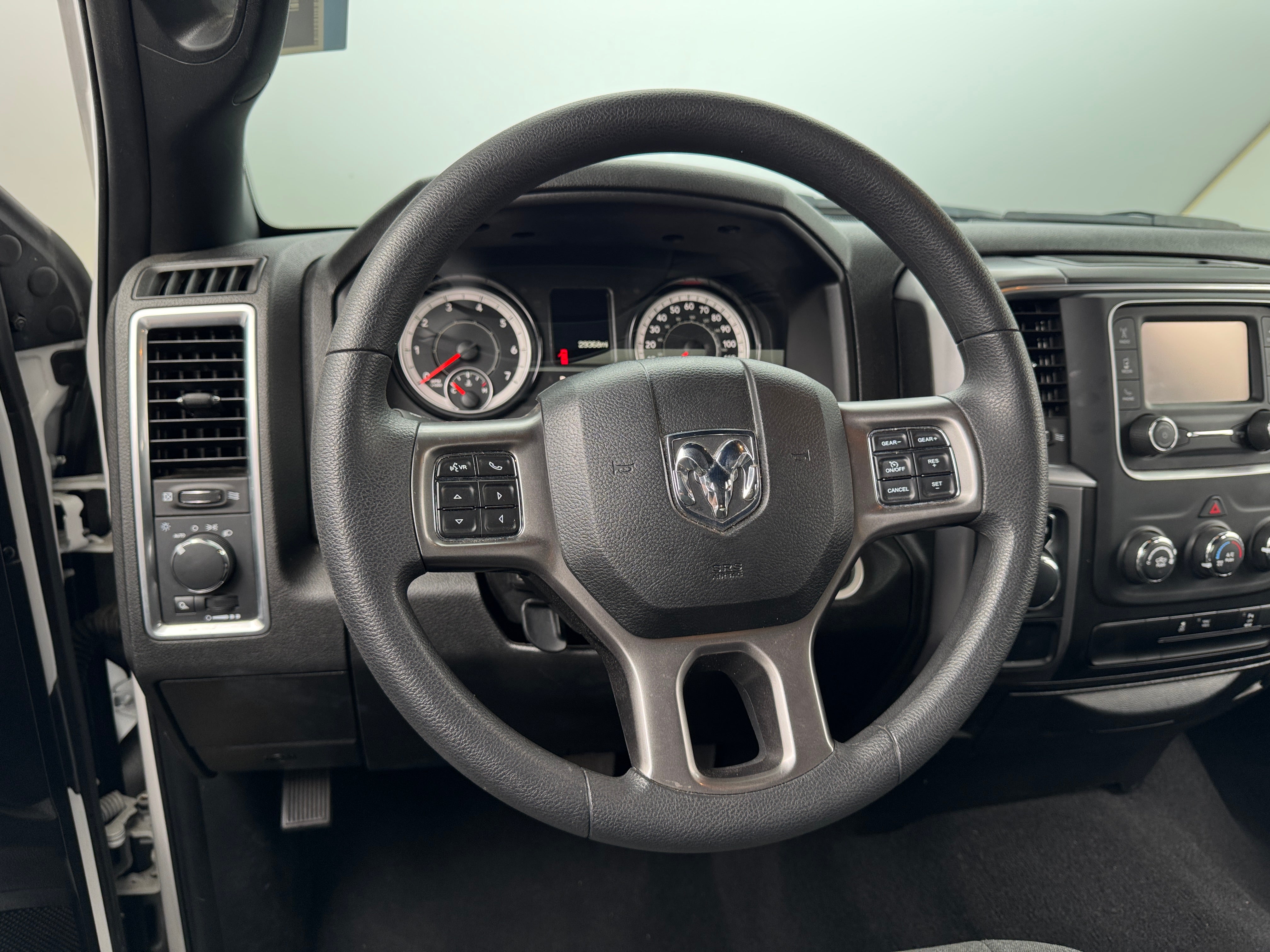 Thumbnail: 2024 RAM 1500 Classic - 5