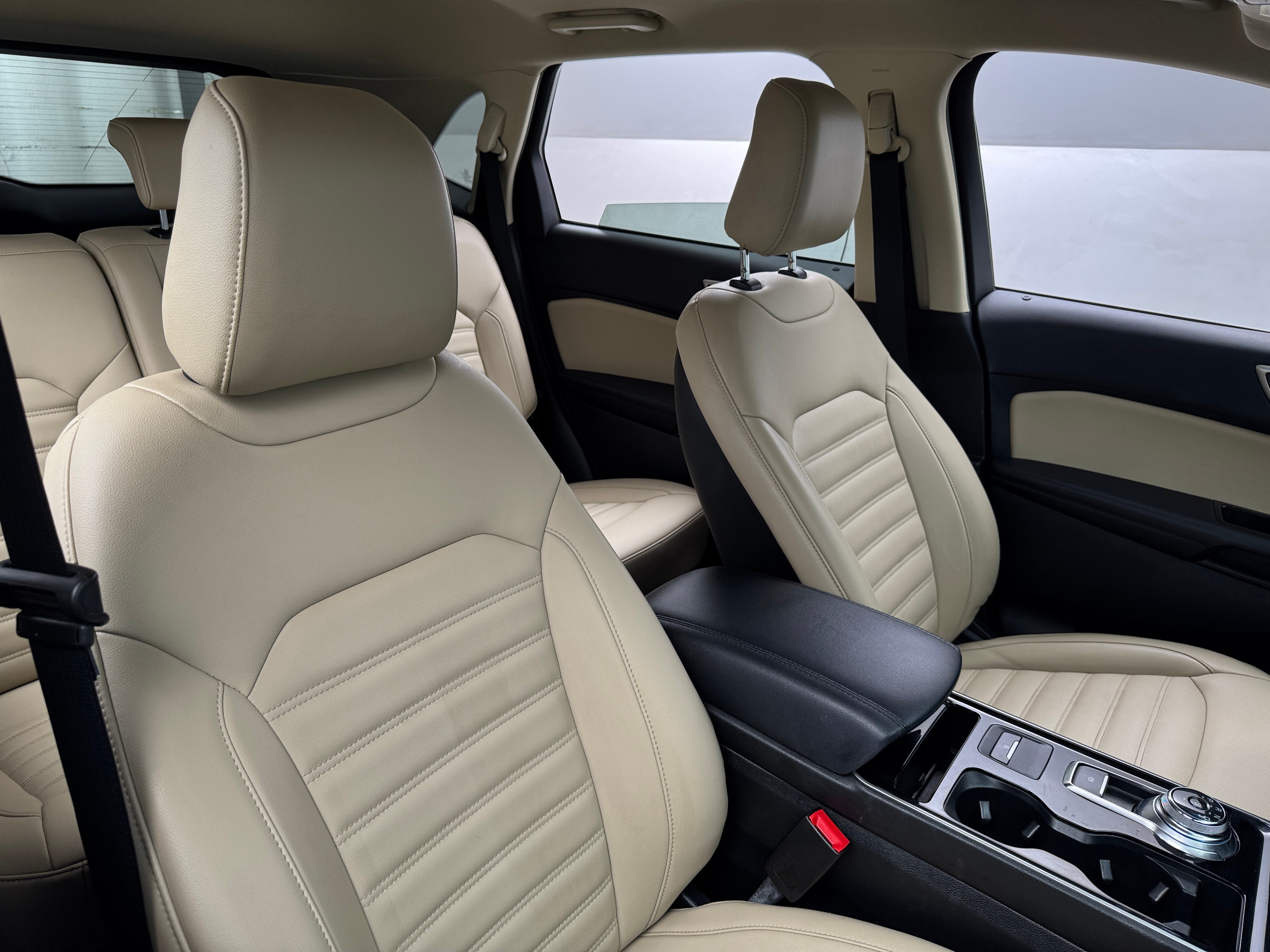 Thumbnail: 2020 Ford Edge - 2