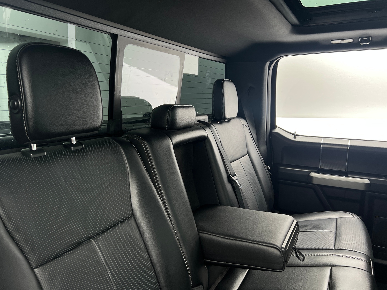 Thumbnail: 2018 Ford Econoline - 5