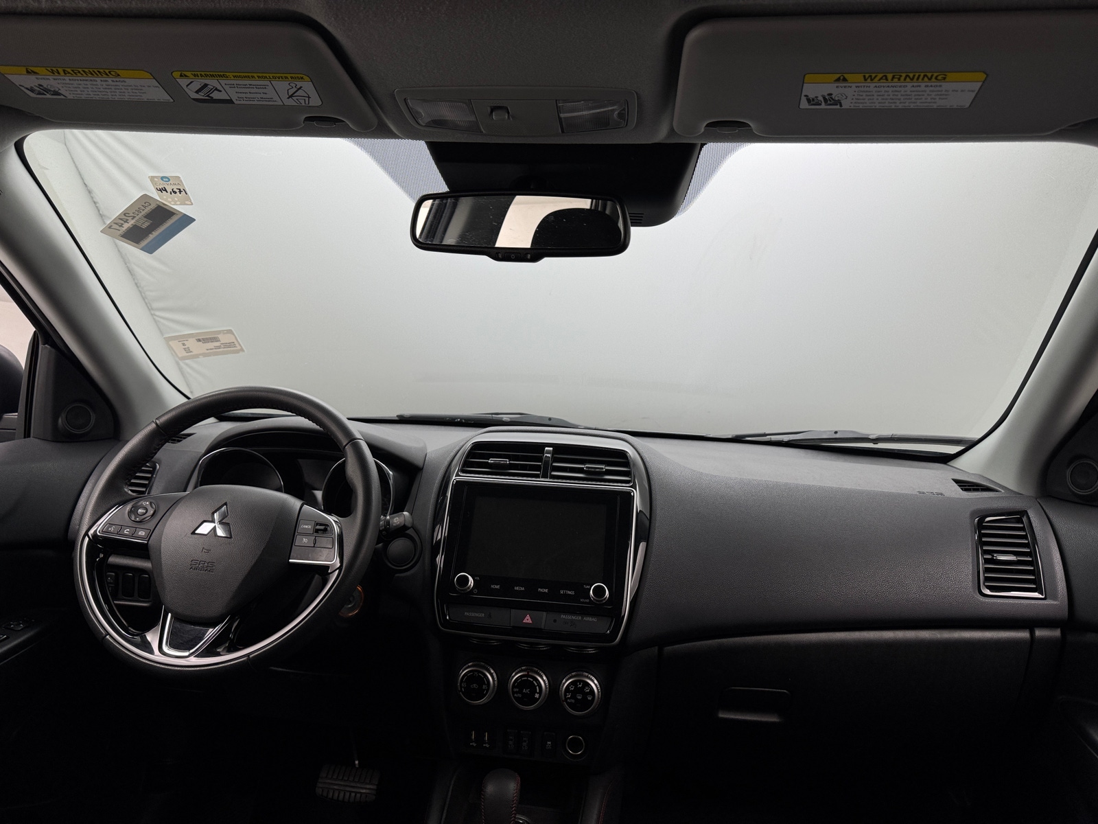 Thumbnail: 2022 Mitsubishi Outlander Sport - 3