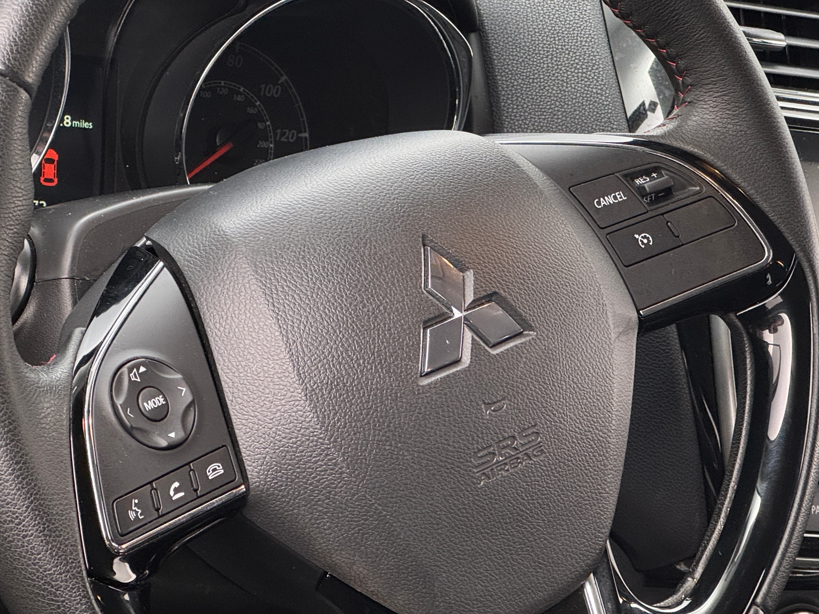 Thumbnail: 2022 Mitsubishi Outlander Sport - 5