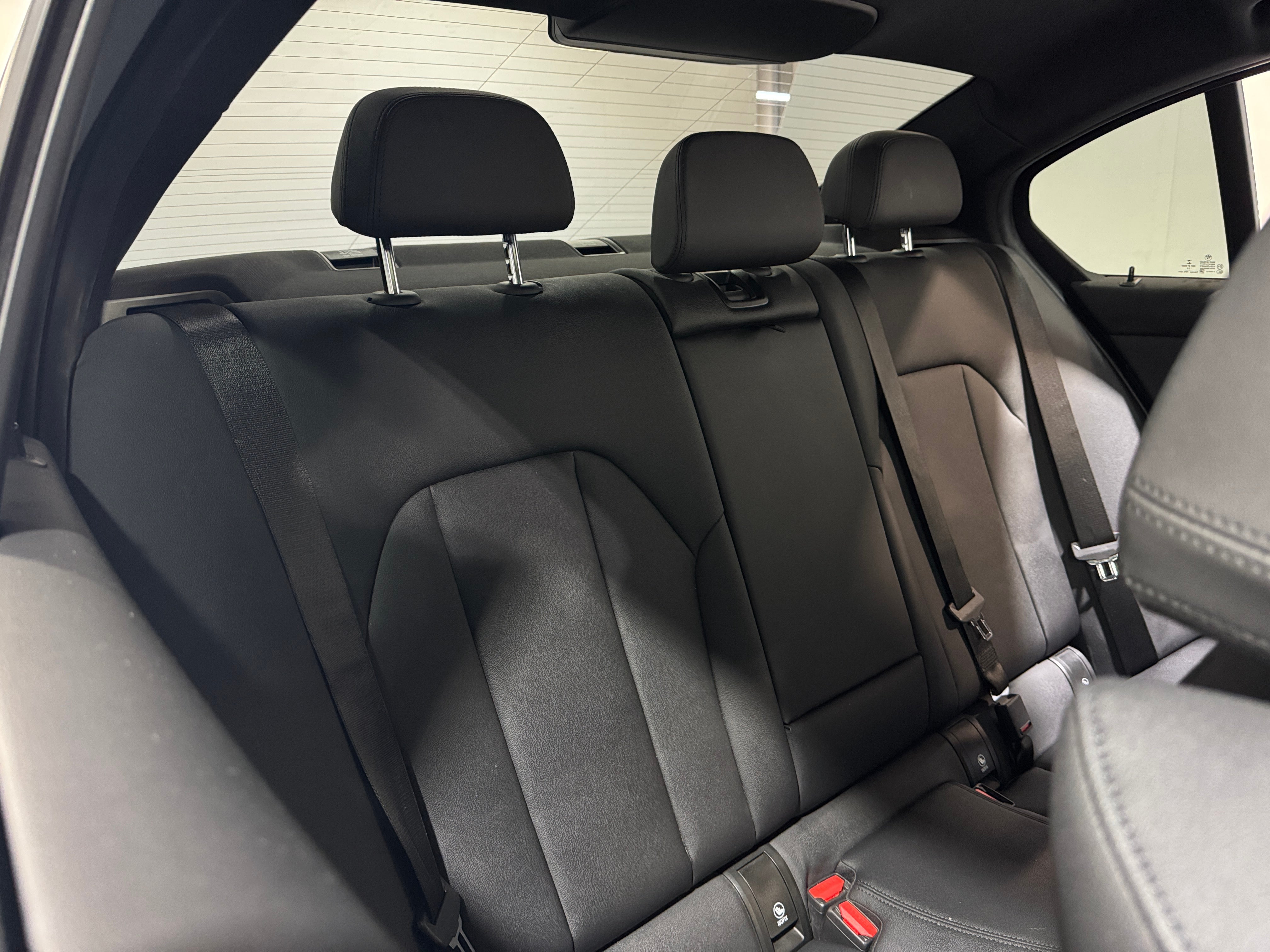 Thumbnail: 2020 BMW 3 Series - 5