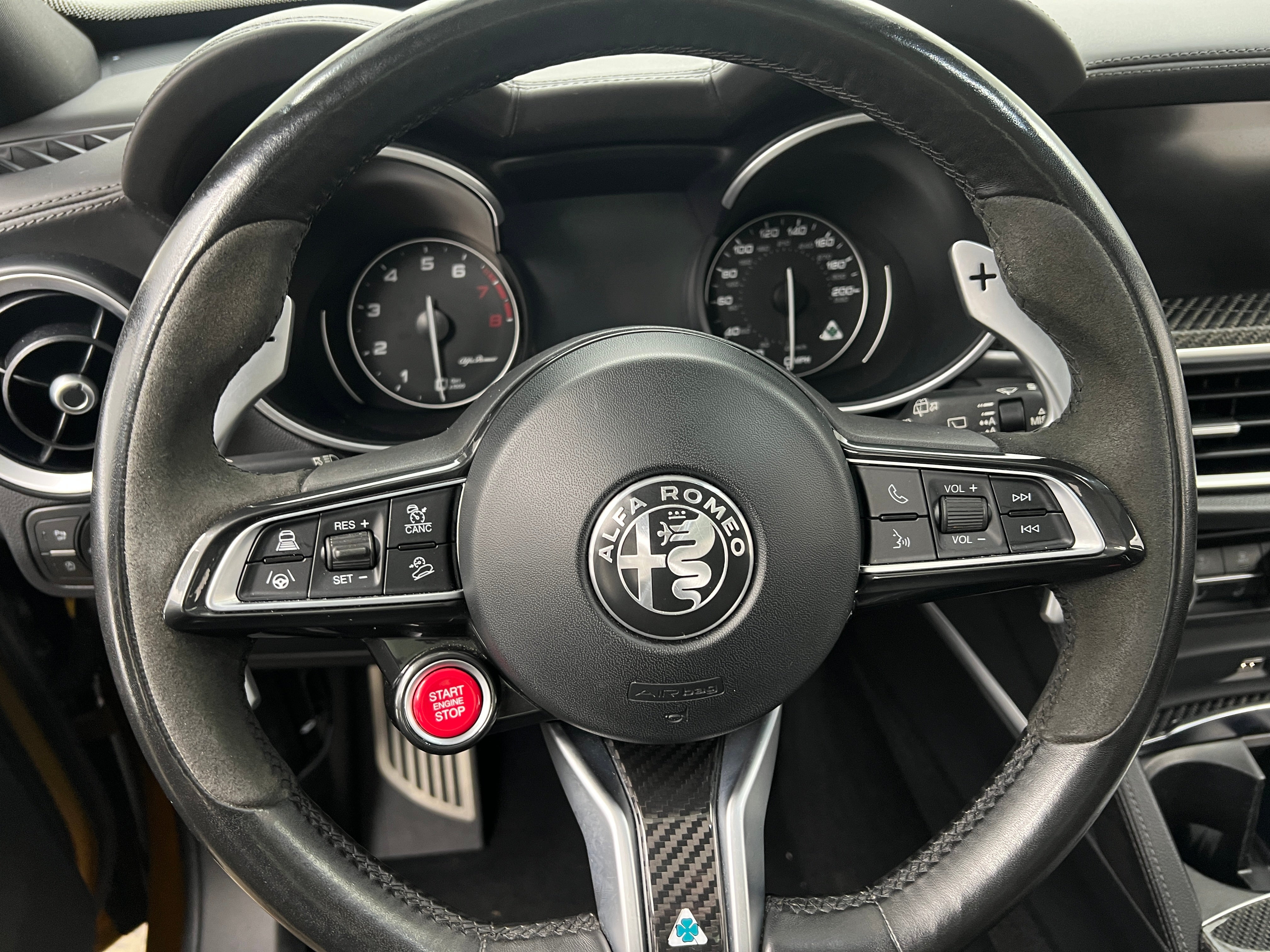 Thumbnail: 2022 Alfa Romeo Stelvio - 4
