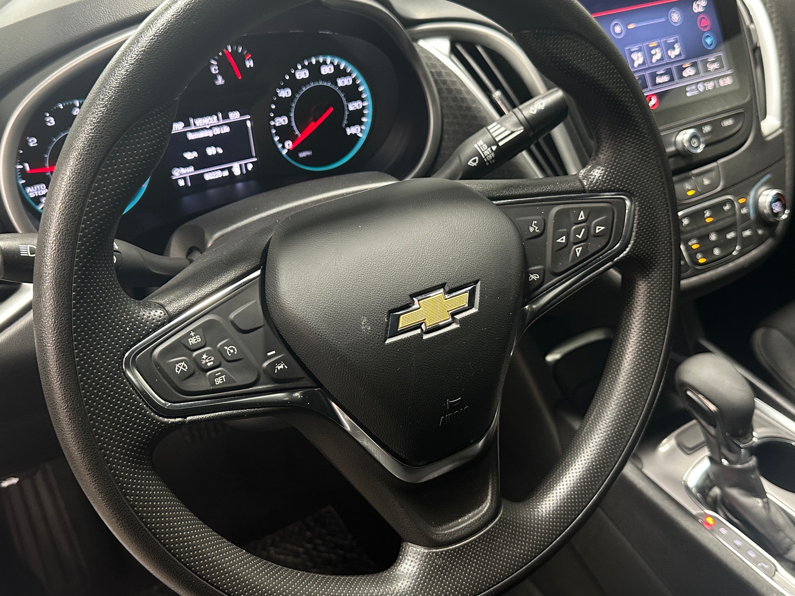 Thumbnail: 2023 Chevrolet Malibu - 5