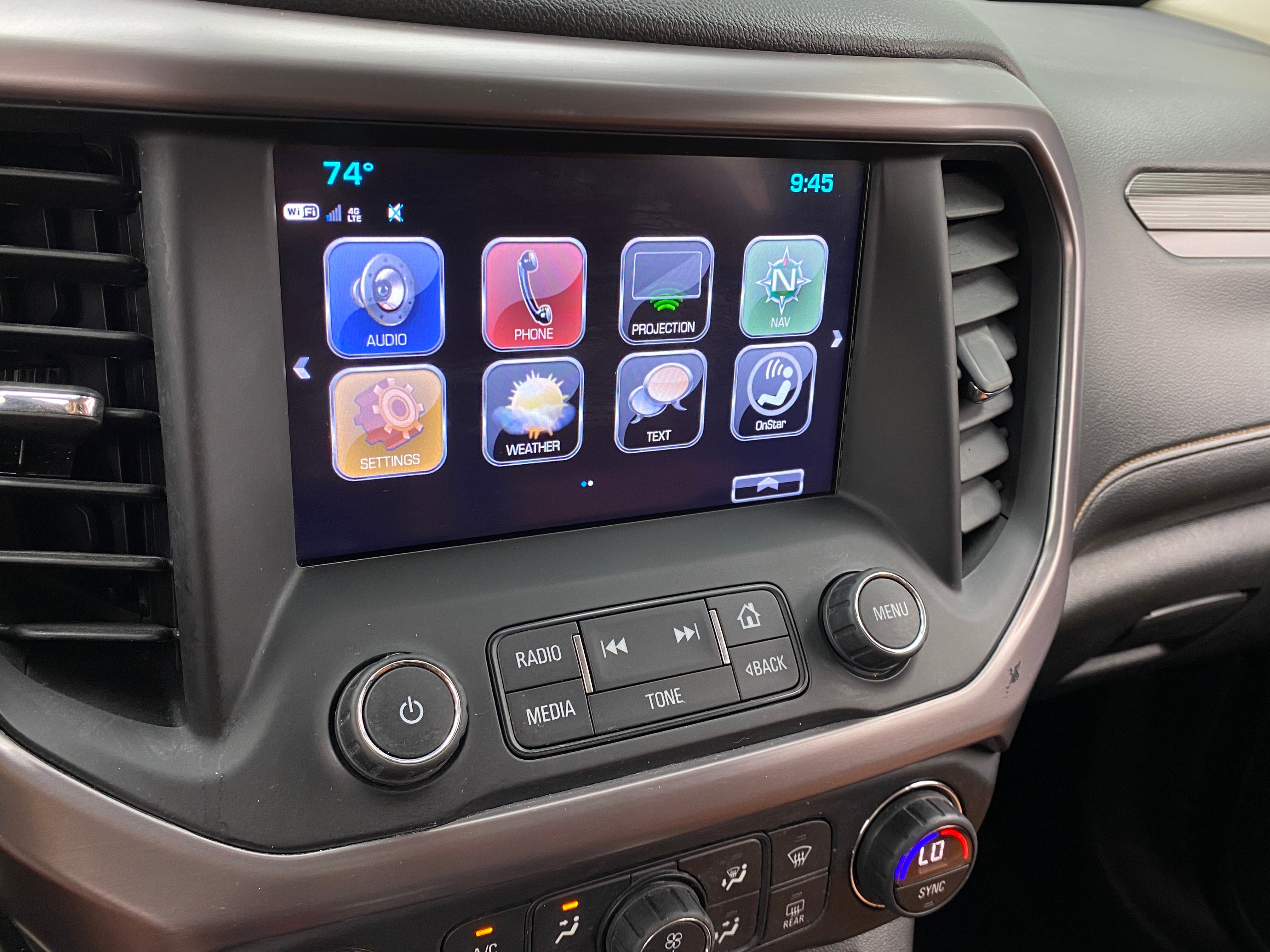 Thumbnail: 2017 GMC Acadia - 3