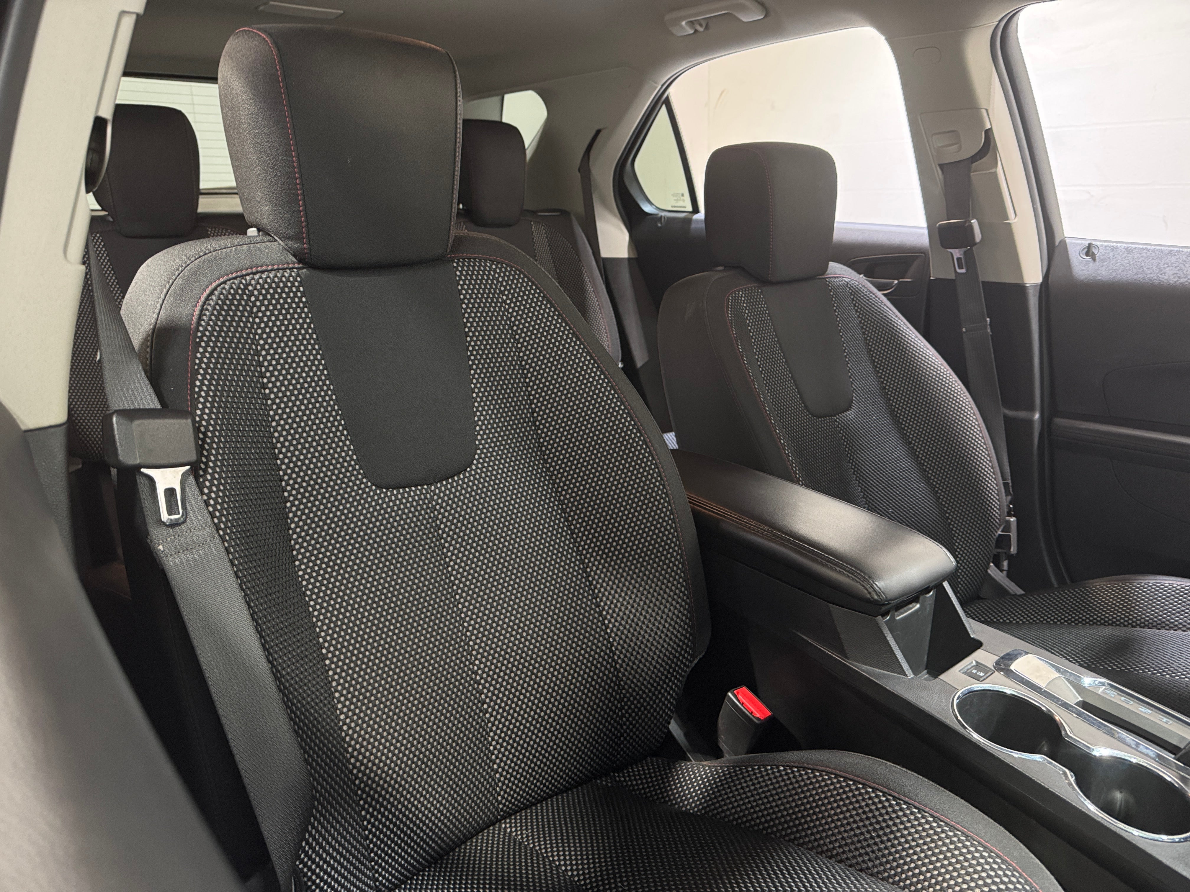 Thumbnail: 2016 Chevrolet Equinox - 2