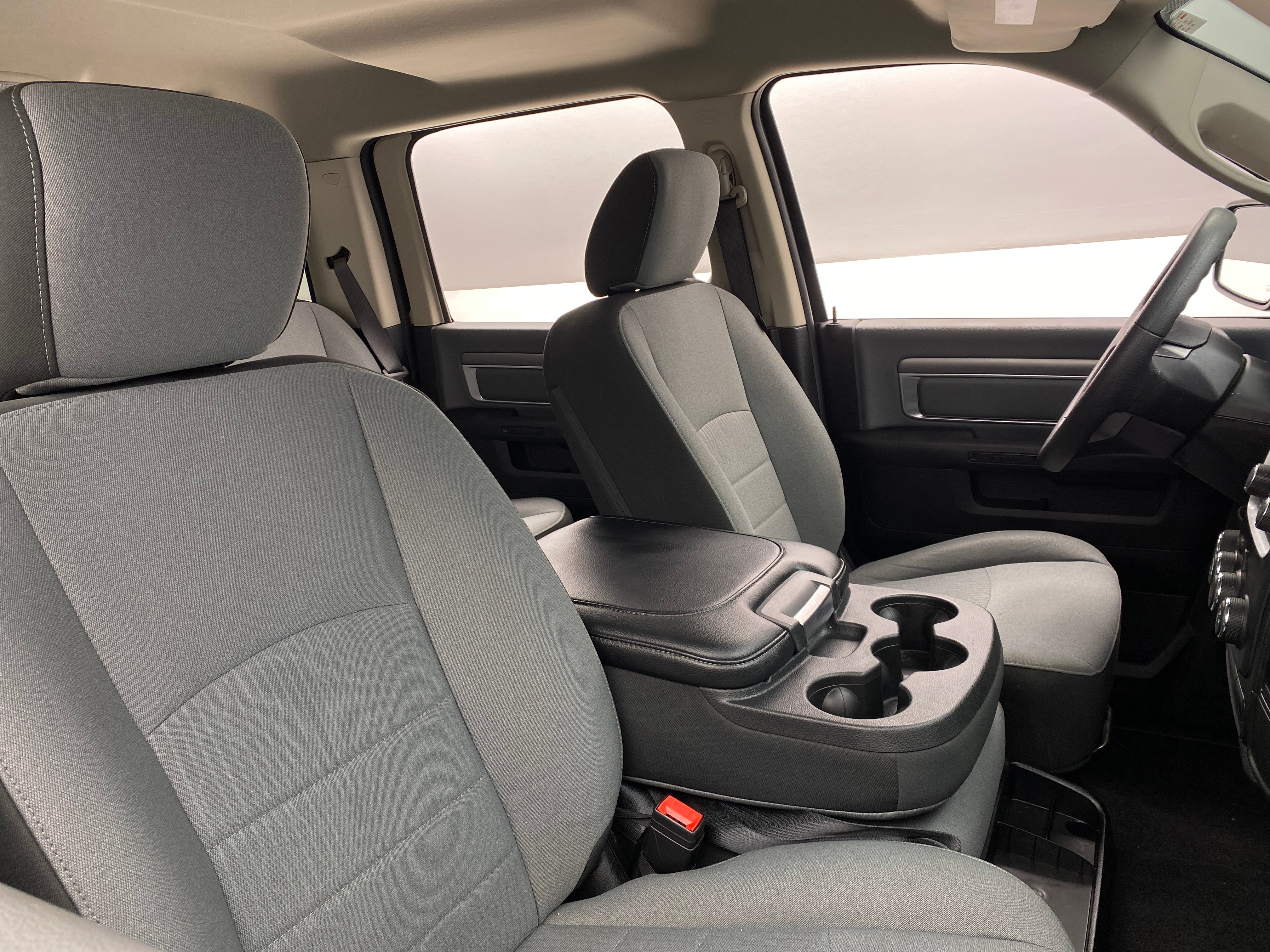 Thumbnail: 2021 RAM 1500 Classic - 2